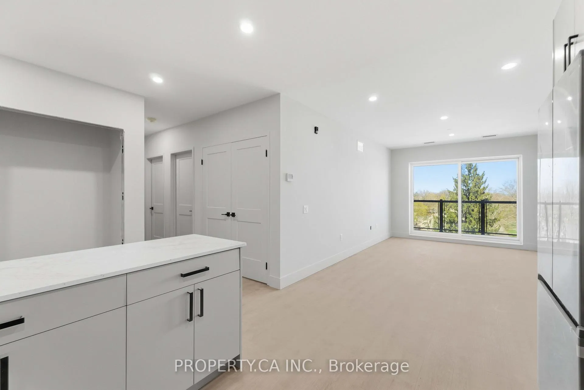 Photo 5 of Unit 203, 8 Hutt Lane, Thorold, Thorold Downtown — HOMEH