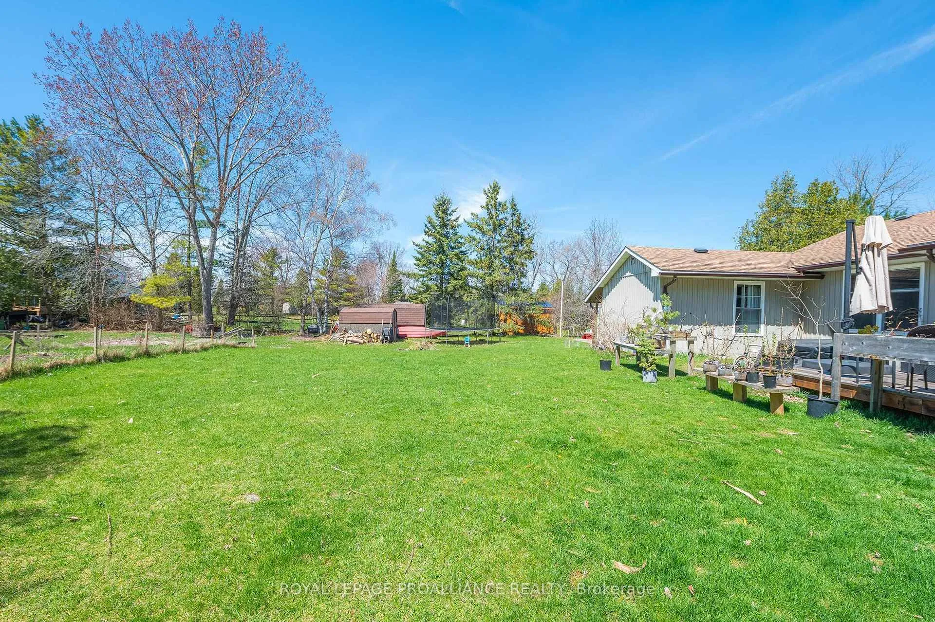 Photo 28 of 280 Presqu'ile Parkway, Brighton — HOMEH