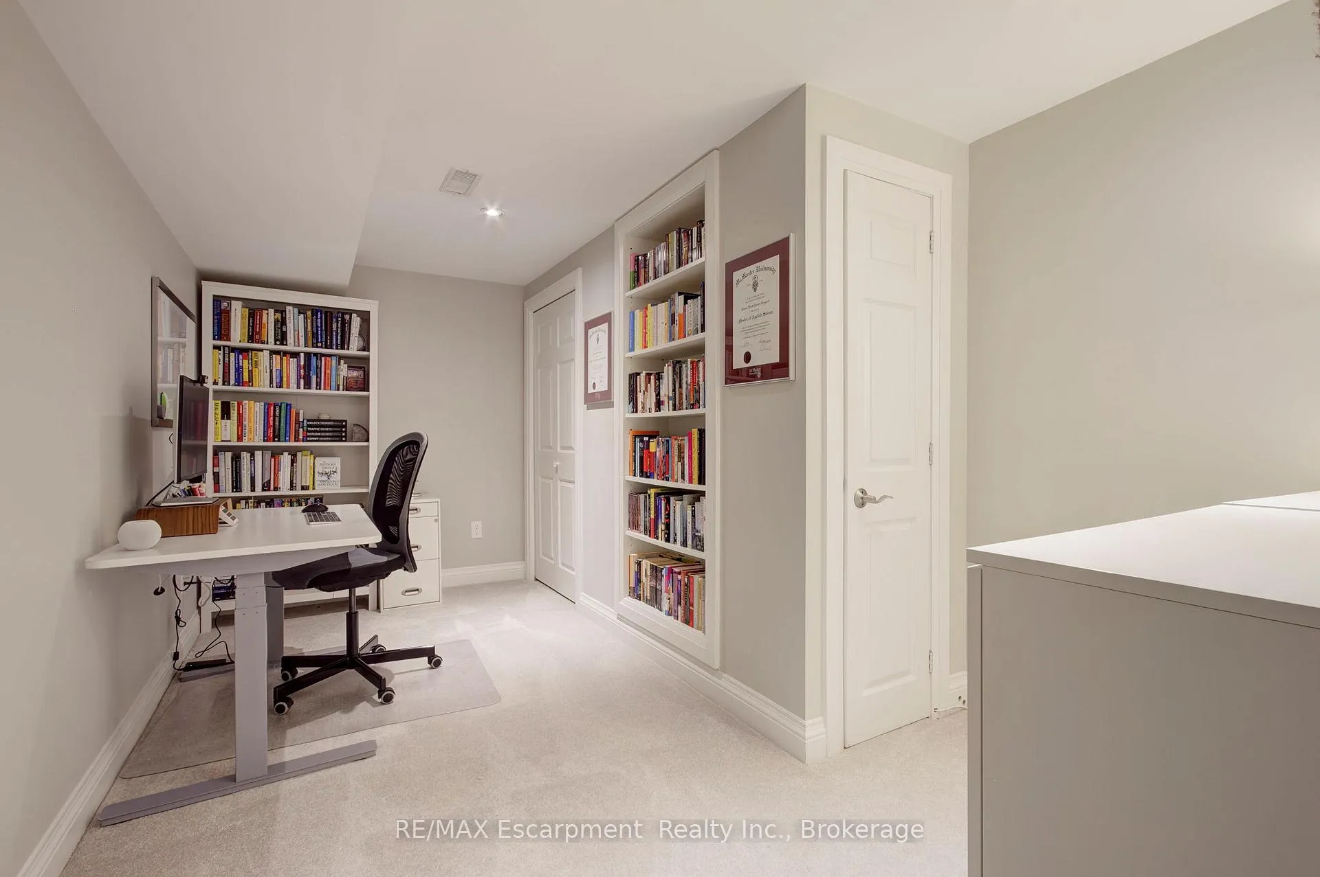 Photo 40 of 4868 Capri Crescent, Burlington, Alton — HOMEH