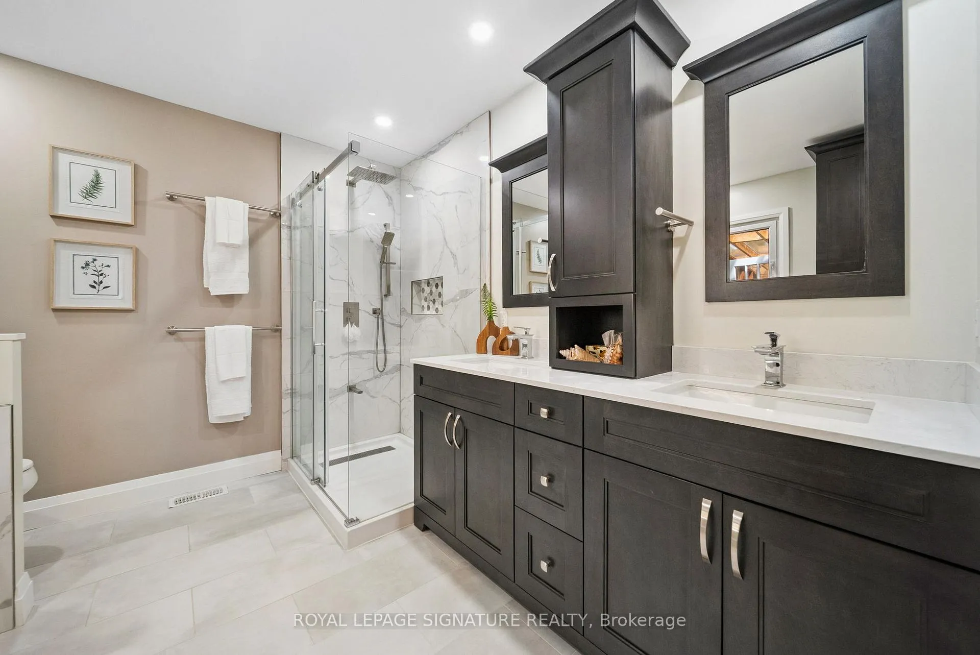 Photo 18 of 470 Parkview Court, Midland — HOMEH