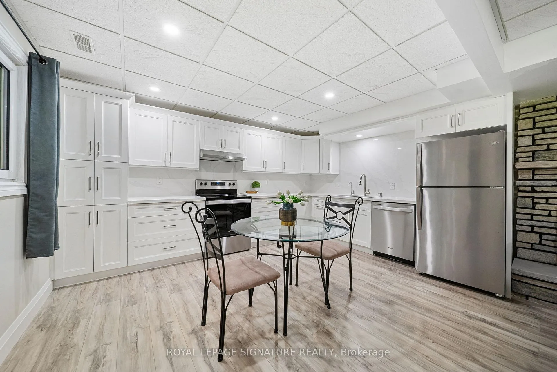 Photo 30 of 470 Parkview Court, Midland — HOMEH