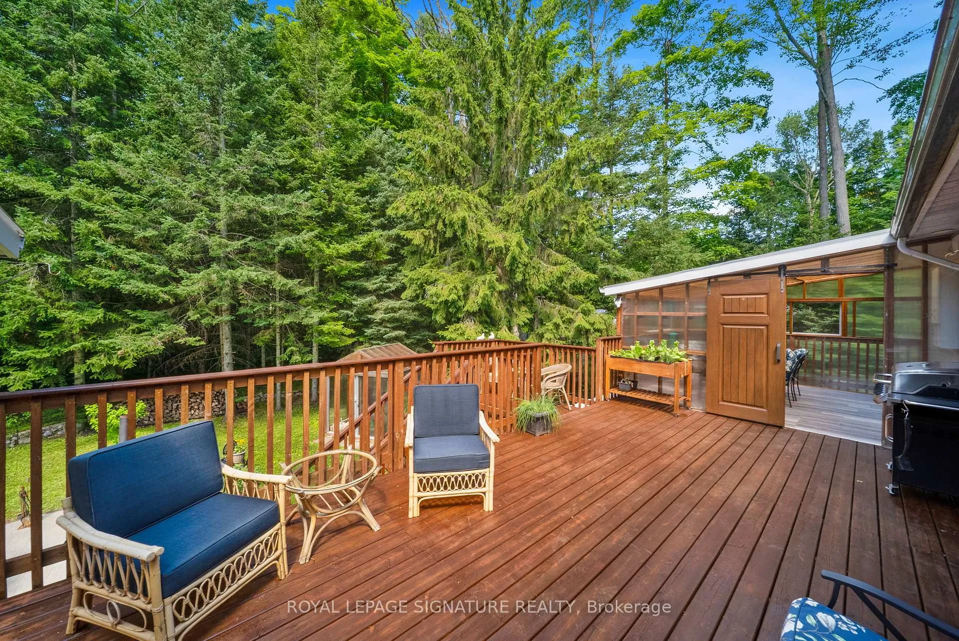 Photo 33 of 470 Parkview Court, Midland — HOMEH