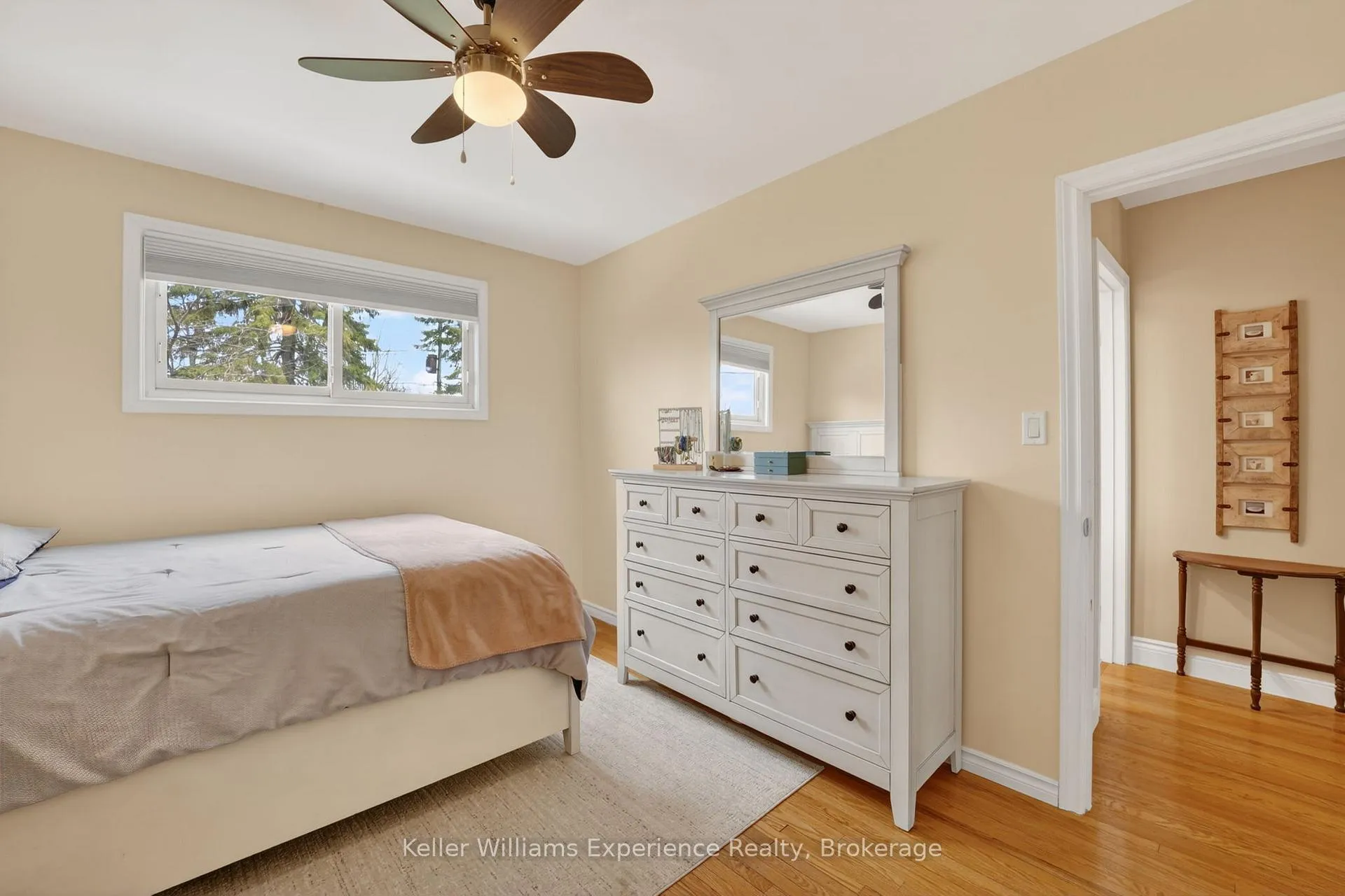 Photo 12 of 126 Gerald Avenue, Orillia — HOMEH
