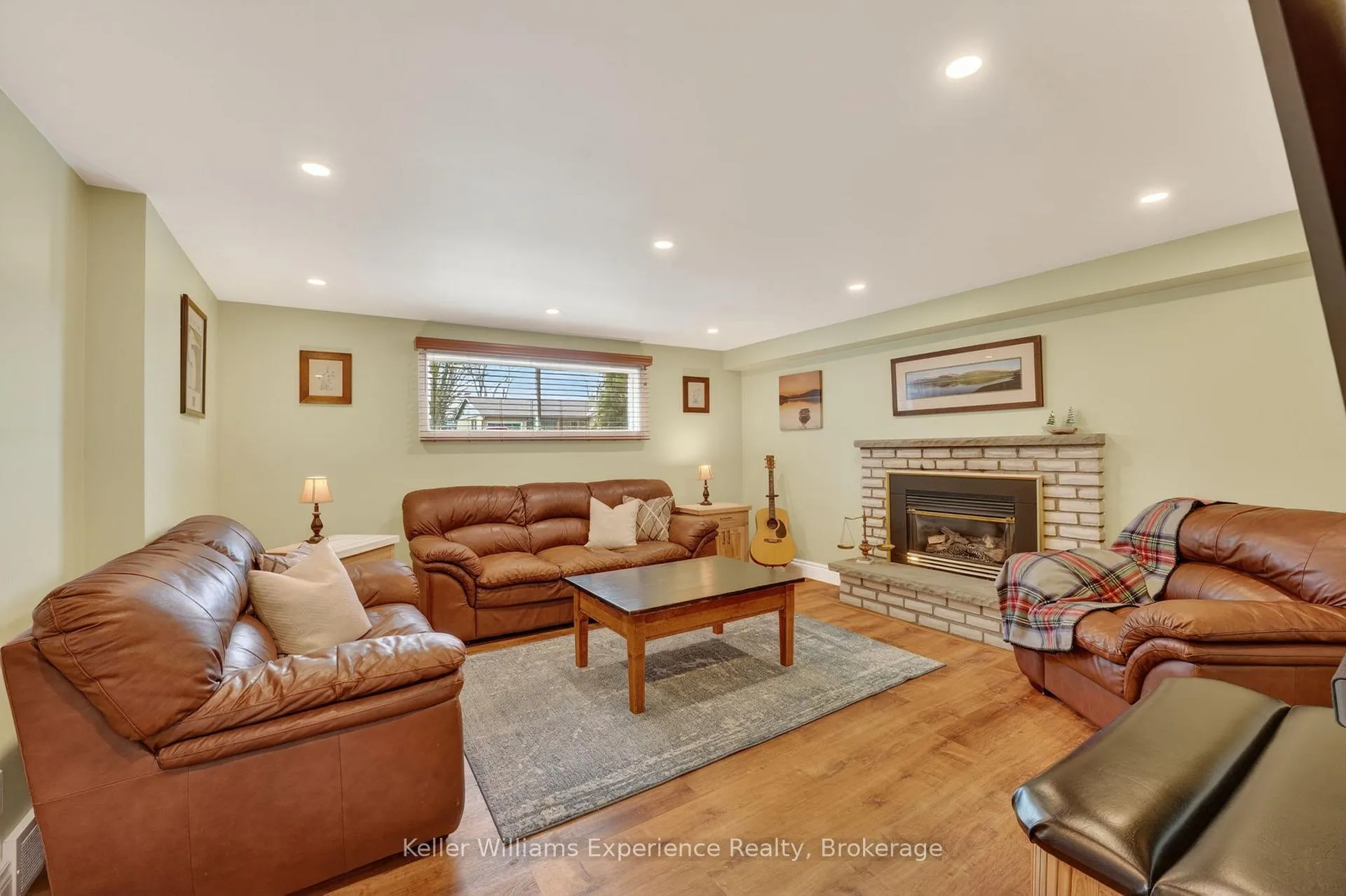 Photo 14 of 126 Gerald Avenue, Orillia — HOMEH