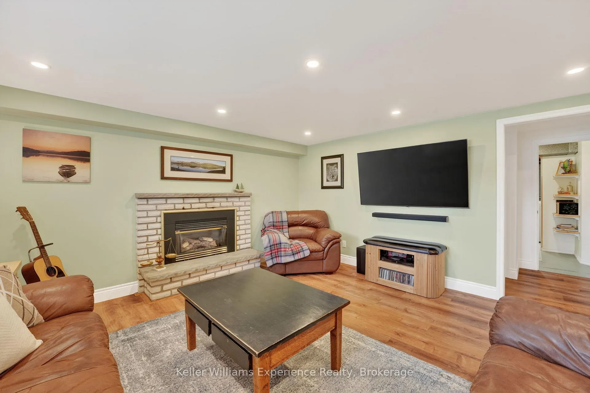 Photo 16 of 126 Gerald Avenue, Orillia — HOMEH