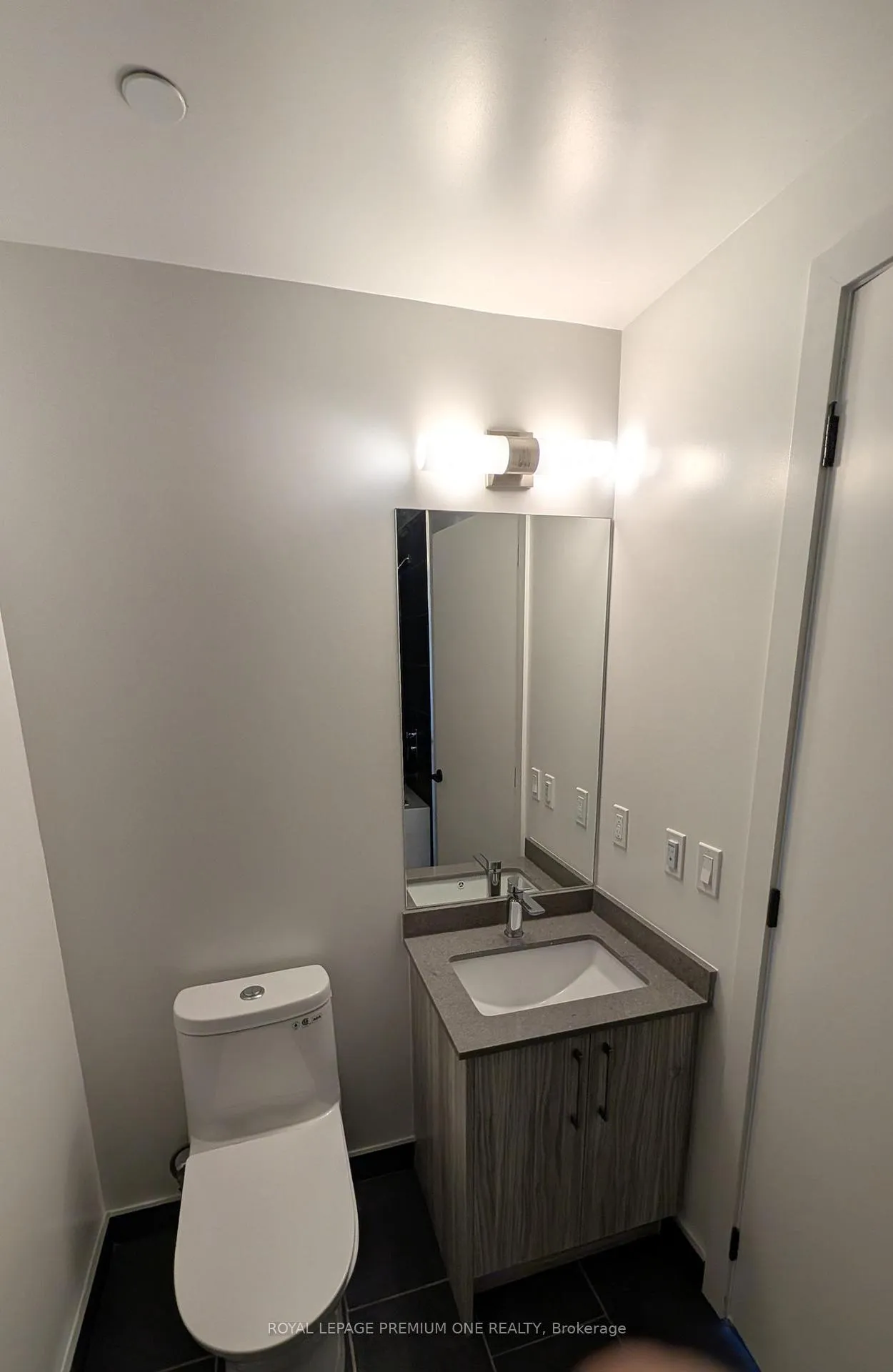 Photo 8 of Unit 335, 2075 King Road, King, King City — HOMEH