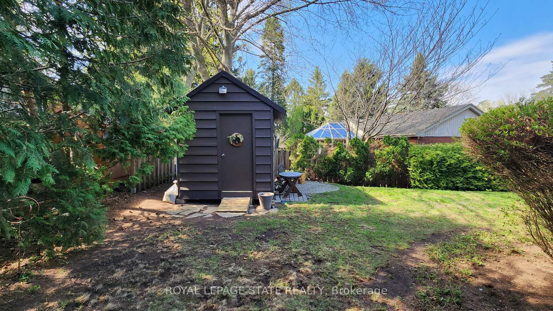 Photo 23 of 347 Clarendon Drive, Hamilton, Ancaster — HOMEH