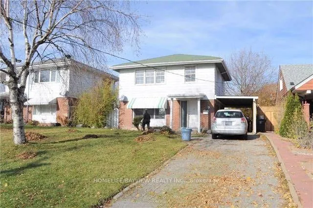 Front of 9 Oakworth (main and second floor) Crescent