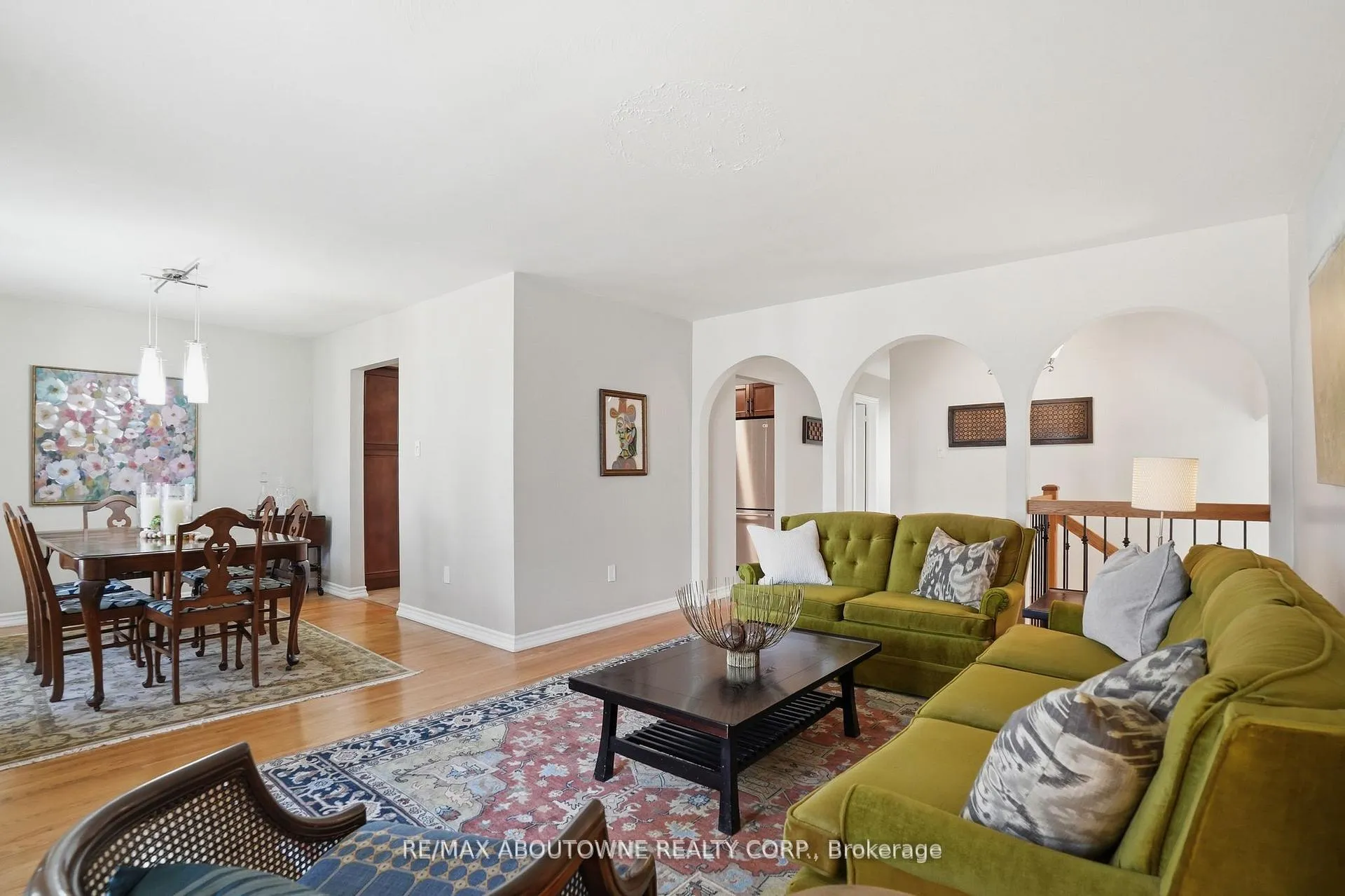 Photo 13 of 264 Celtic Drive, Hamilton, Stoney Creek — HOMEH