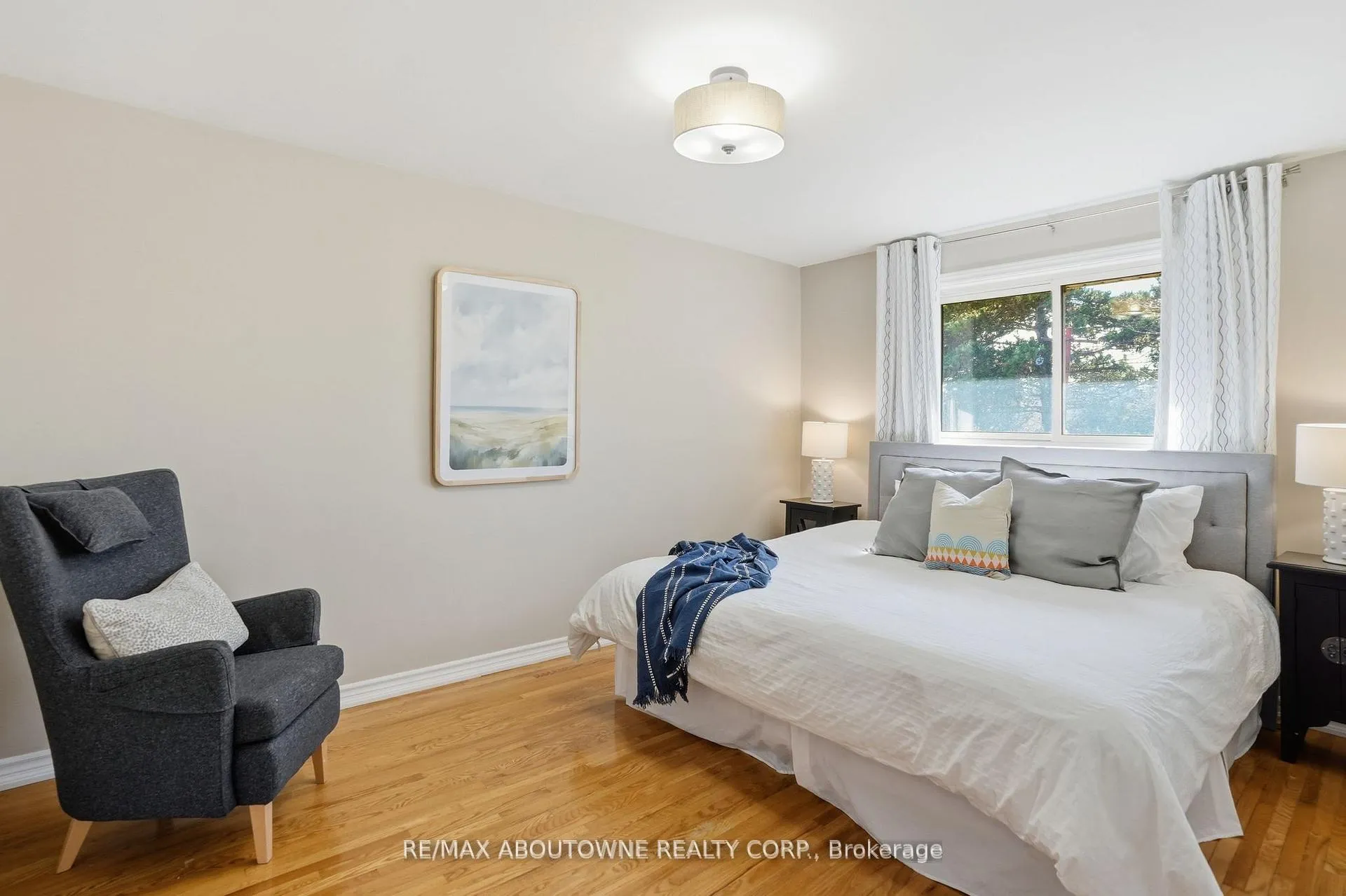 Photo 19 of 264 Celtic Drive, Hamilton, Stoney Creek — HOMEH