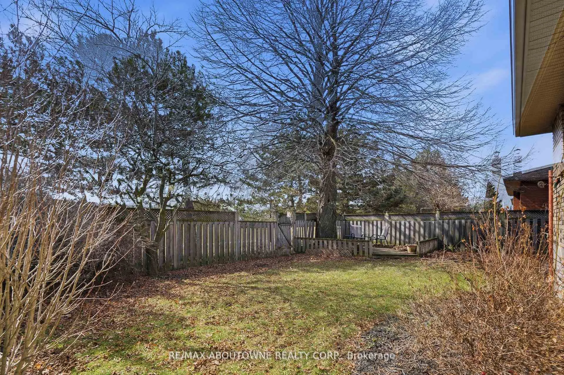 Photo 39 of 264 Celtic Drive, Hamilton, Stoney Creek — HOMEH