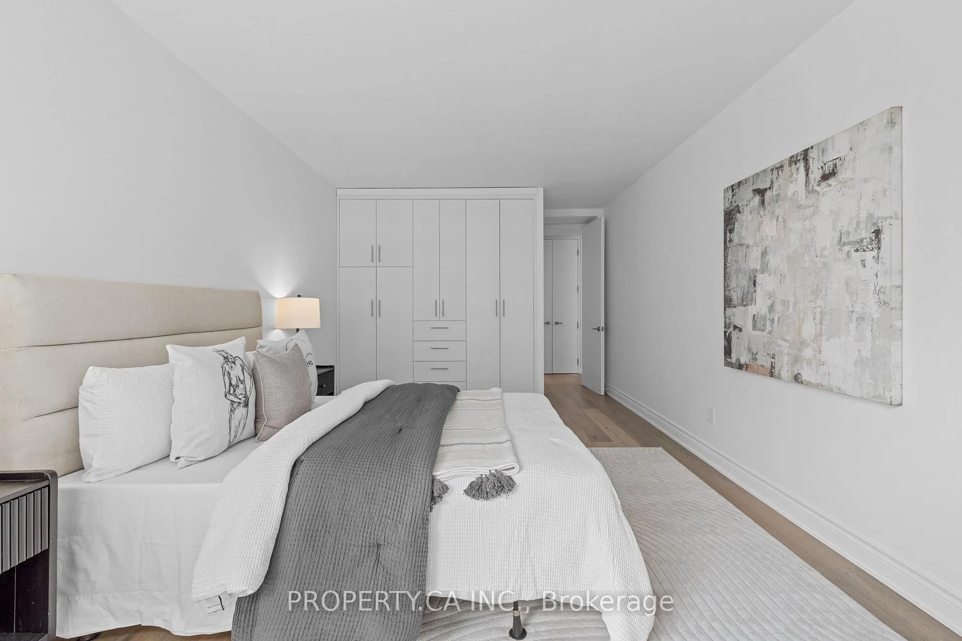 Photo 20 of Unit 2804, 33 Harbour Square, Toronto, Waterfront Communities — HOMEH