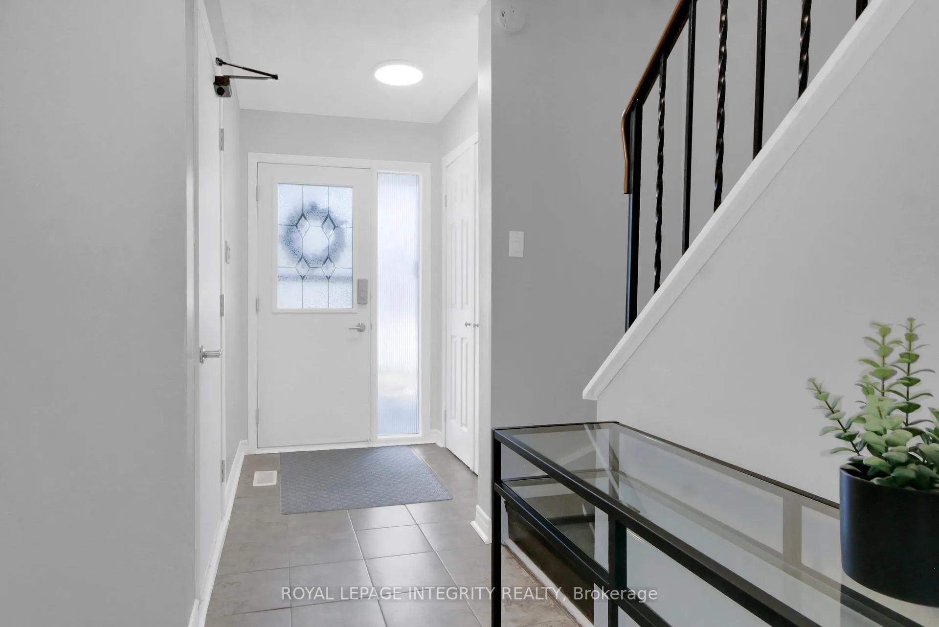 Photo 3 of Unit 22, 135 Castlefrank Road, Ottawa, Kanata - Glencairn/Hazeldean — HOMEH