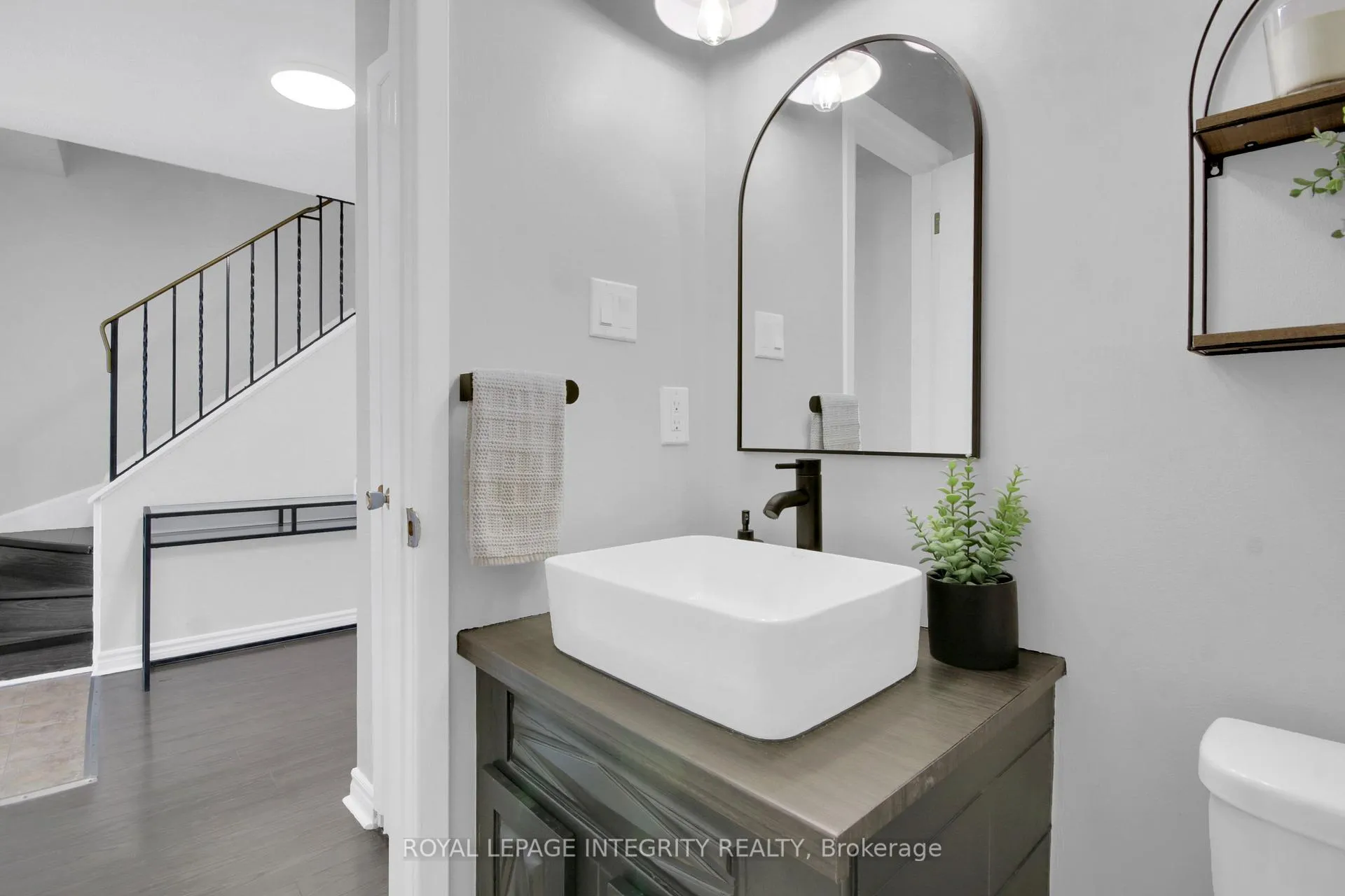 Photo 5 of Unit 22, 135 Castlefrank Road, Ottawa, Kanata - Glencairn/Hazeldean — HOMEH