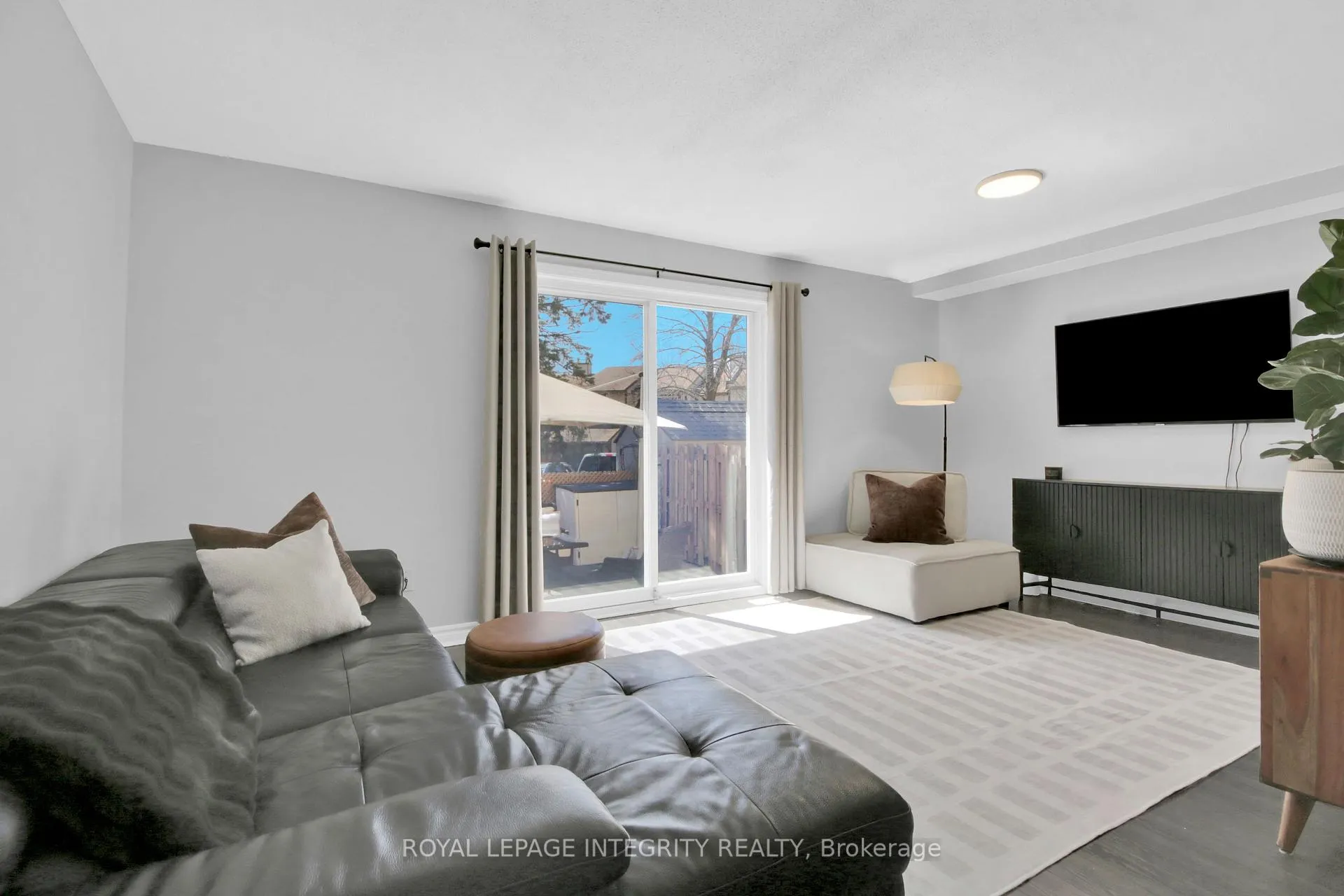 Photo 23 of Unit 22, 135 Castlefrank Road, Ottawa, Kanata - Glencairn/Hazeldean — HOMEH
