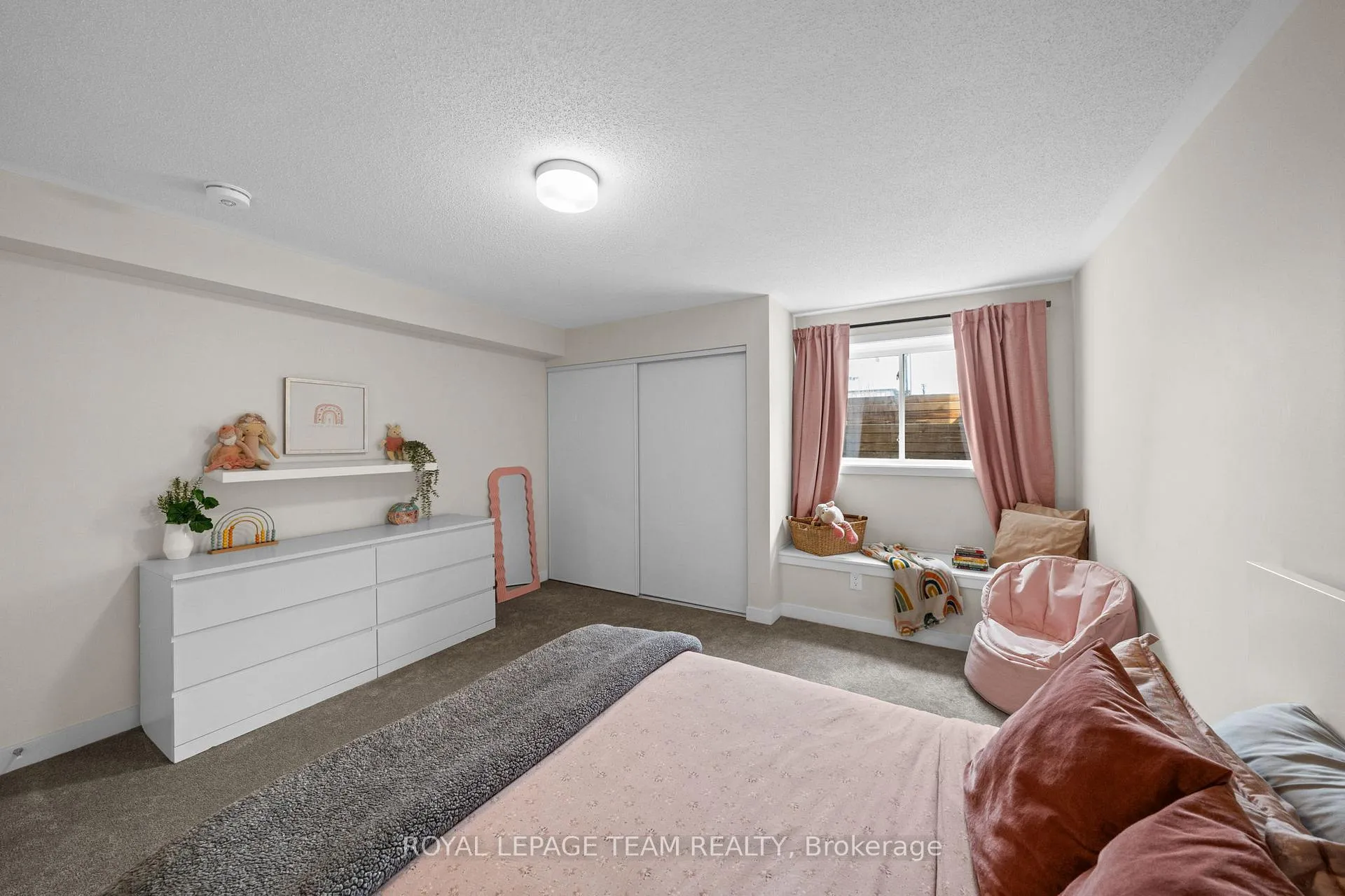Photo 32 of 722 Parnian Private, Ottawa, Barrhaven - Half Moon Bay — HOMEH