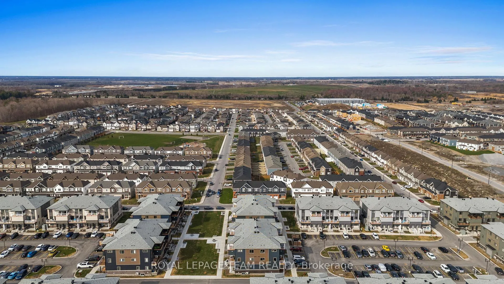 Photo 43 of 722 Parnian Private, Ottawa, Barrhaven - Half Moon Bay — HOMEH
