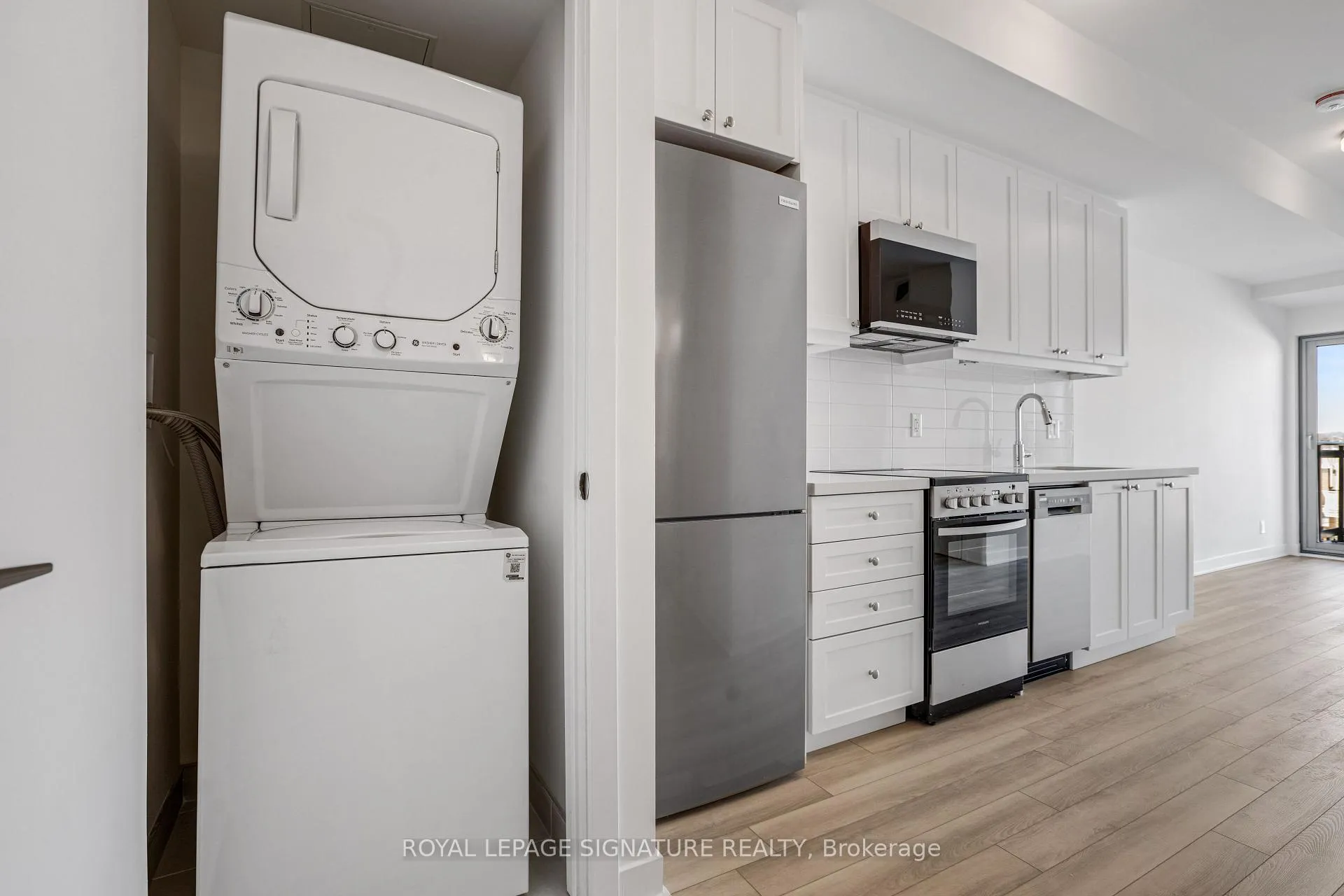 Photo 8 of Unit 514, 51 Clarington Boulevard, Clarington, Bowmanville — HOMEH