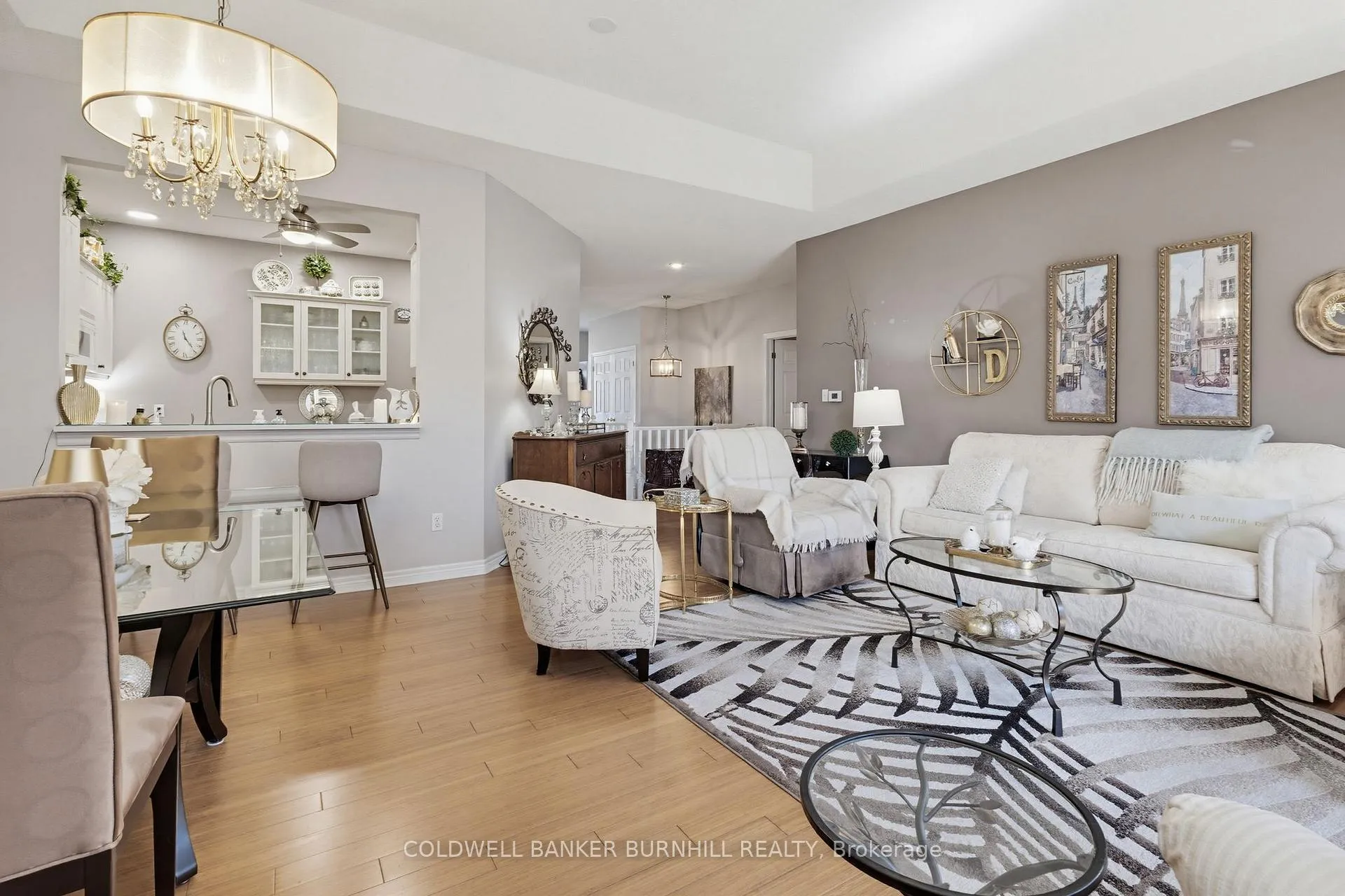 Photo 10 of 87 Twentyplace Boulevard, Hamilton, Twenty Place — HOMEH