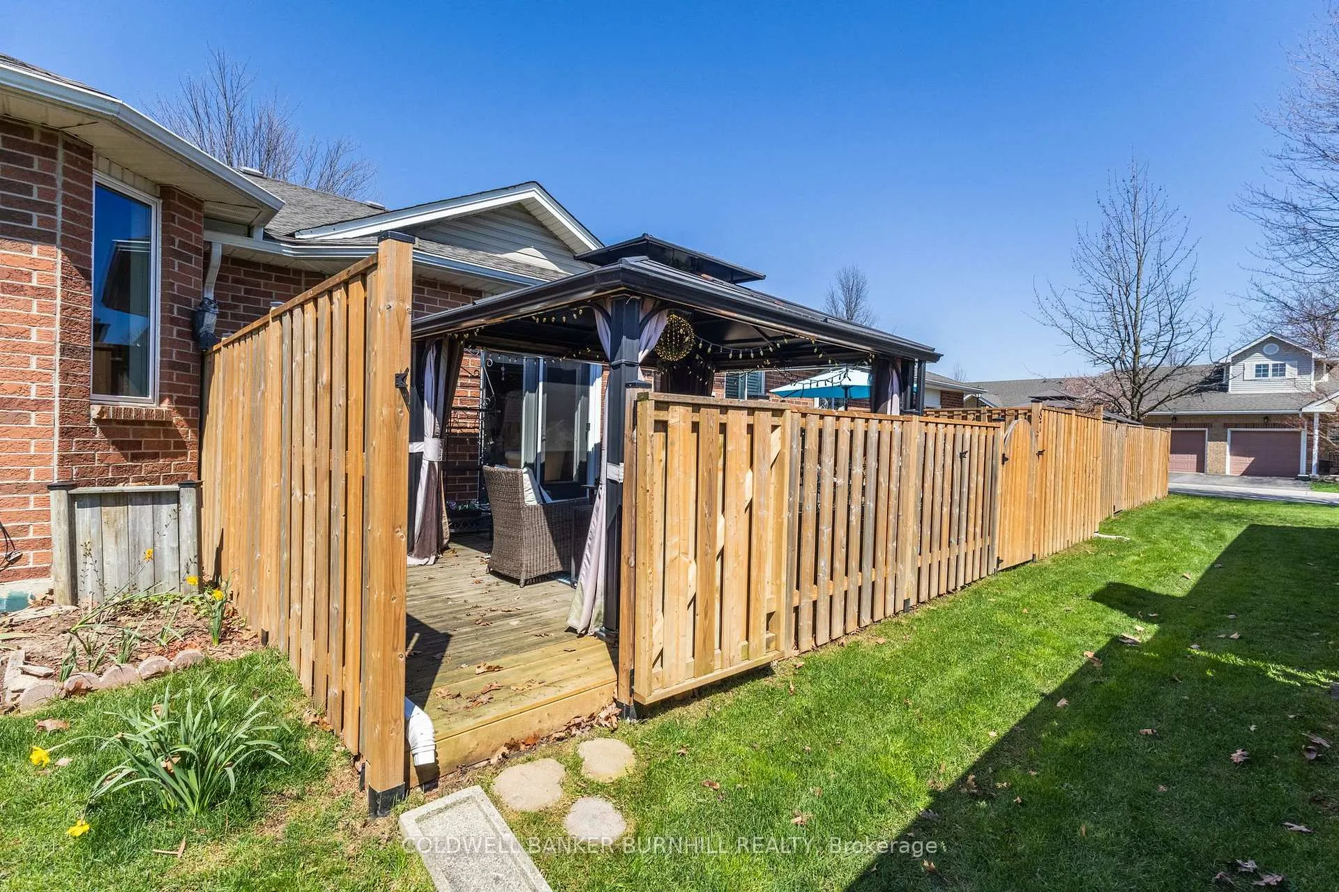 Photo 33 of 87 Twentyplace Boulevard, Hamilton, Twenty Place — HOMEH