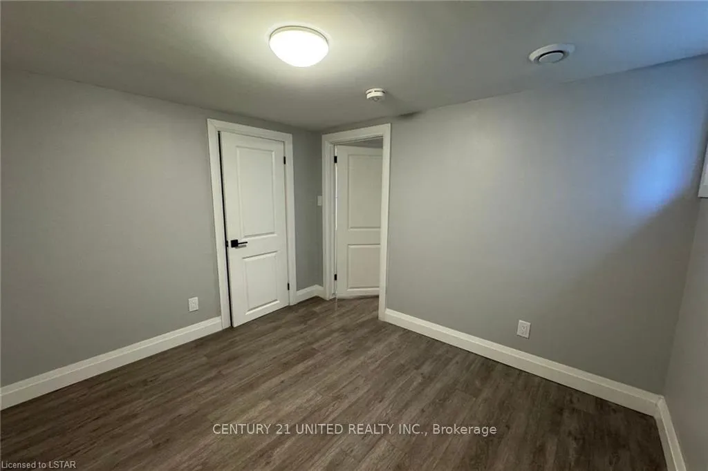 Photo 5 of Unit 2, 61 Mackay Avenue, London, South E — HOMEH