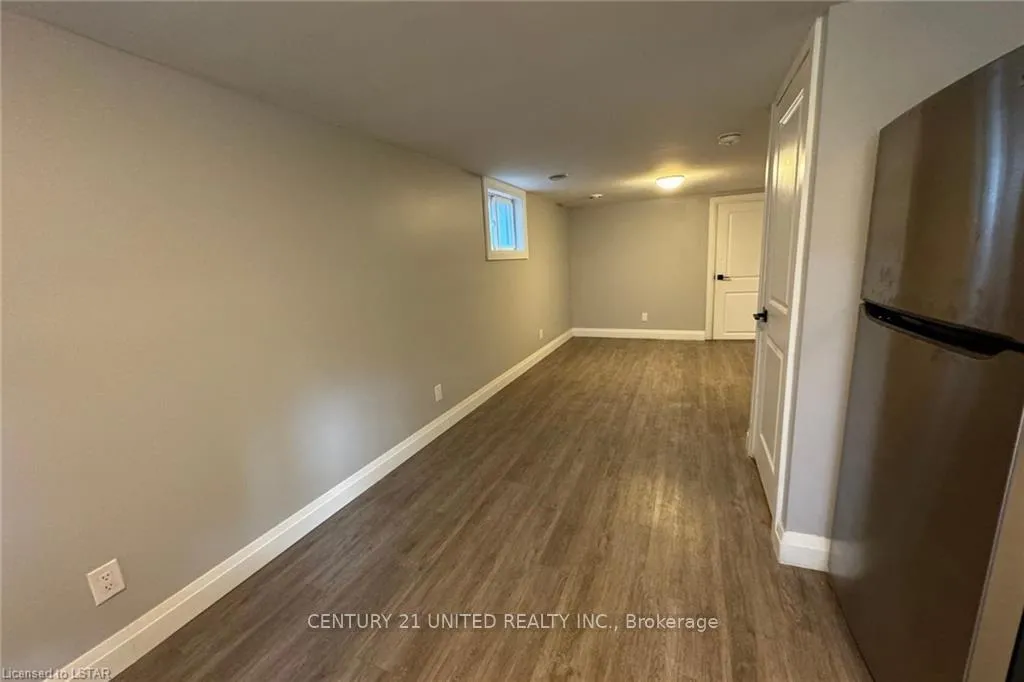Photo 6 of Unit 2, 61 Mackay Avenue, London, South E — HOMEH