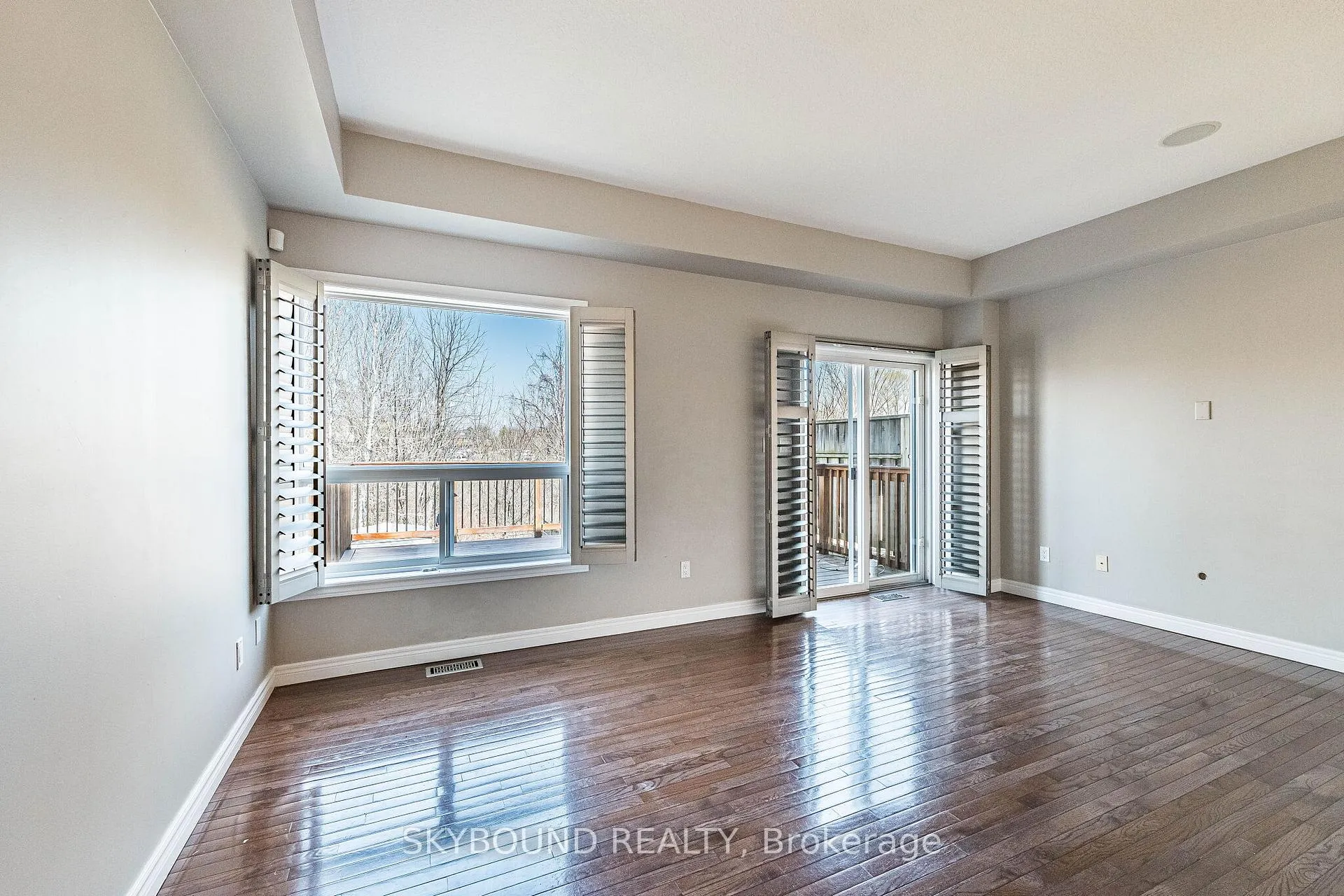 Photo 21 of 4073 Medland Drive, Burlington, Rose — HOMEH