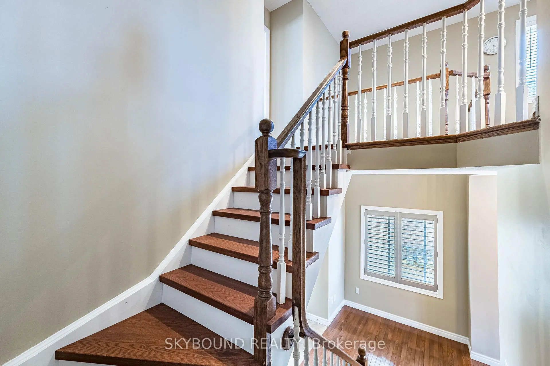 Photo 25 of 4073 Medland Drive, Burlington, Rose — HOMEH