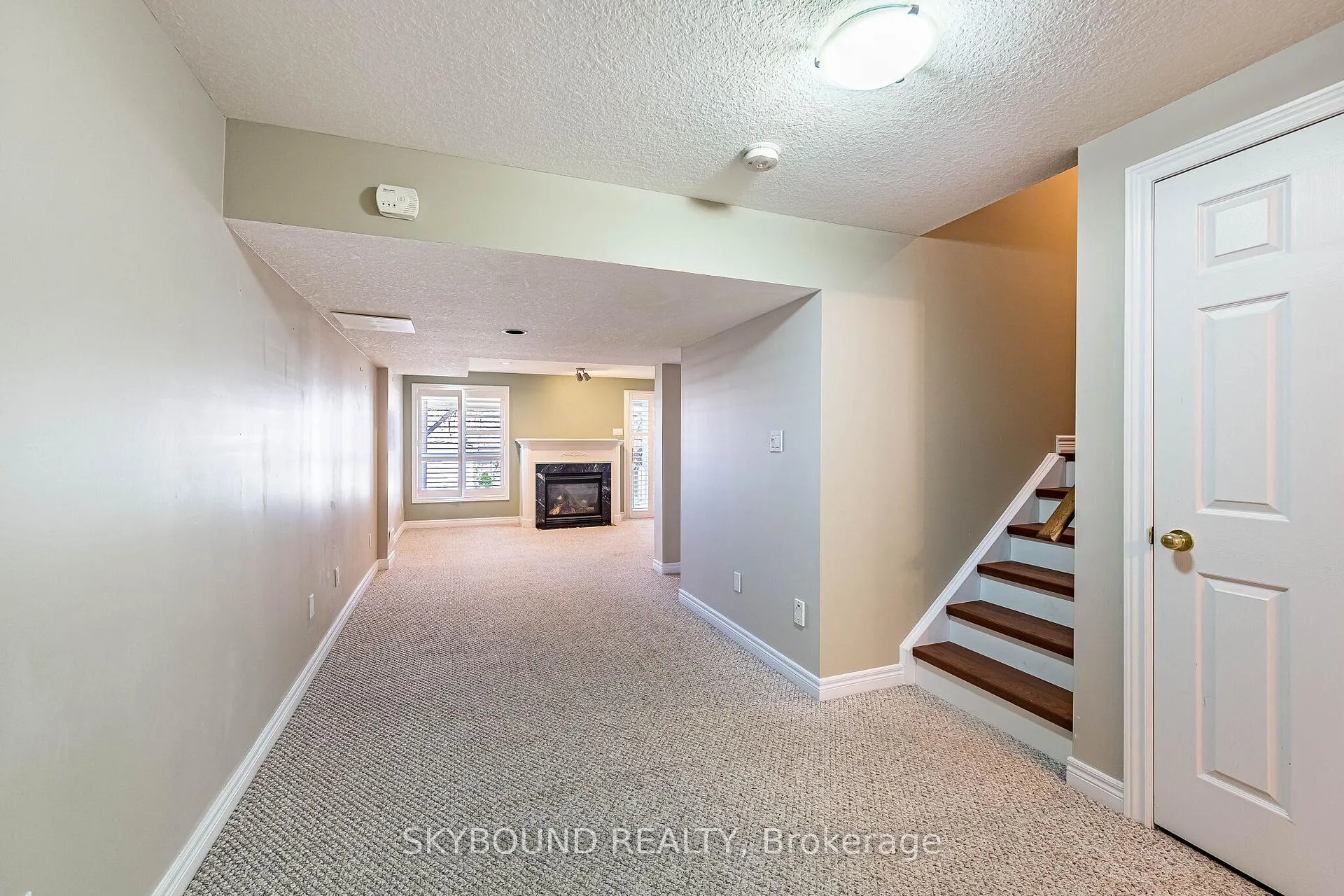 Photo 39 of 4073 Medland Drive, Burlington, Rose — HOMEH