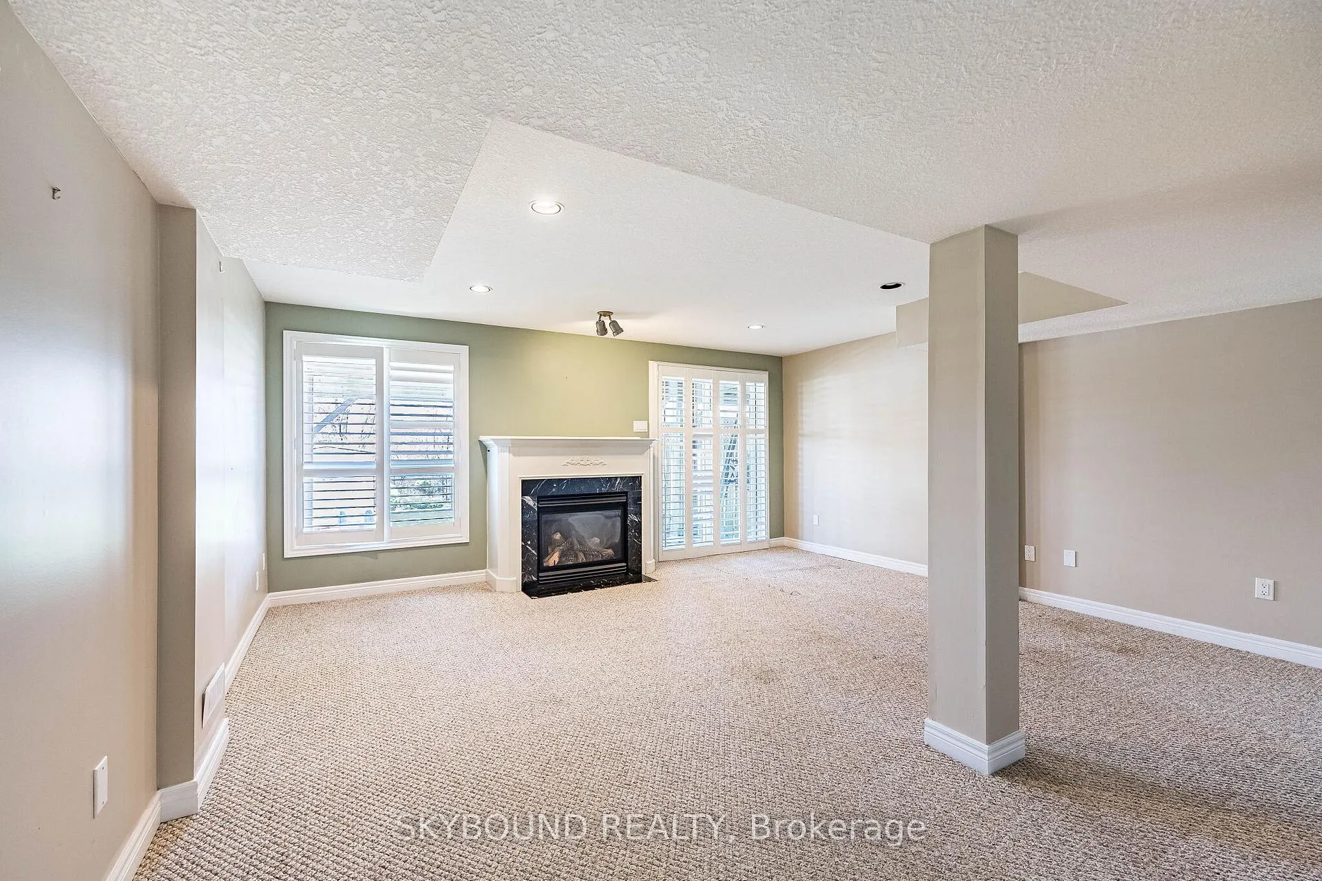 Photo 40 of 4073 Medland Drive, Burlington, Rose — HOMEH