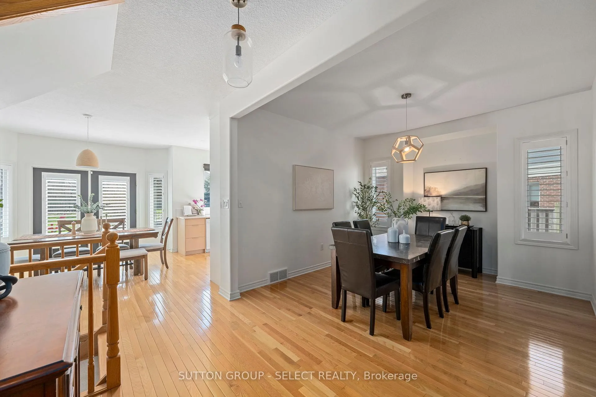 Photo 11 of 1433 Kirkpatrick Way, London, South A — HOMEH