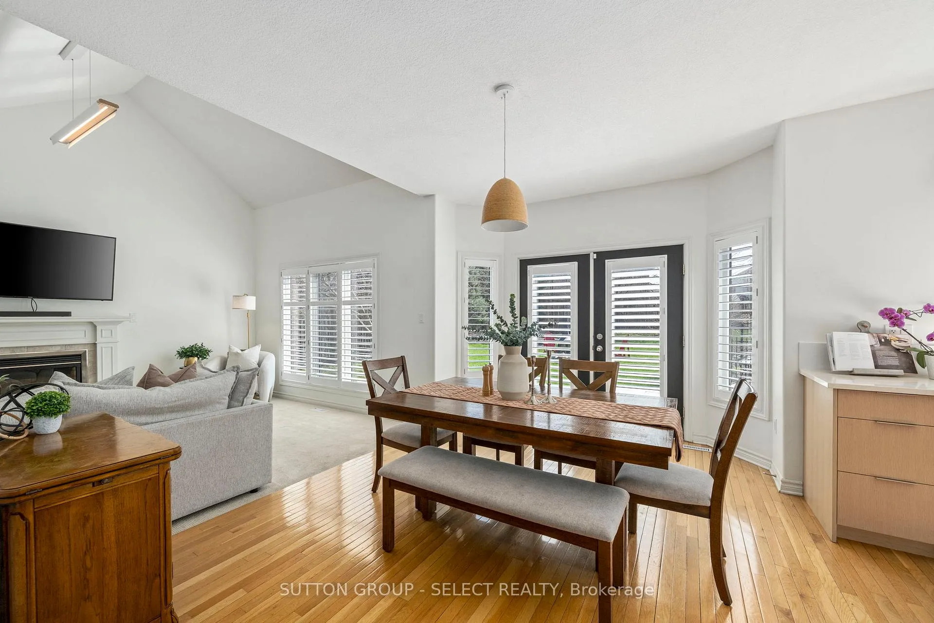 Photo 17 of 1433 Kirkpatrick Way, London, South A — HOMEH