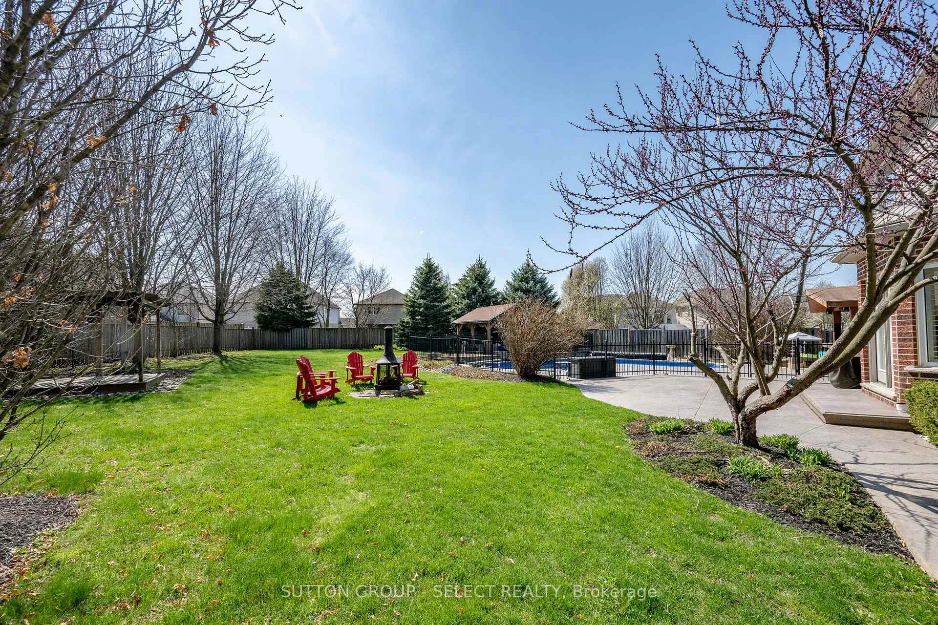Photo 38 of 1433 Kirkpatrick Way, London, South A — HOMEH