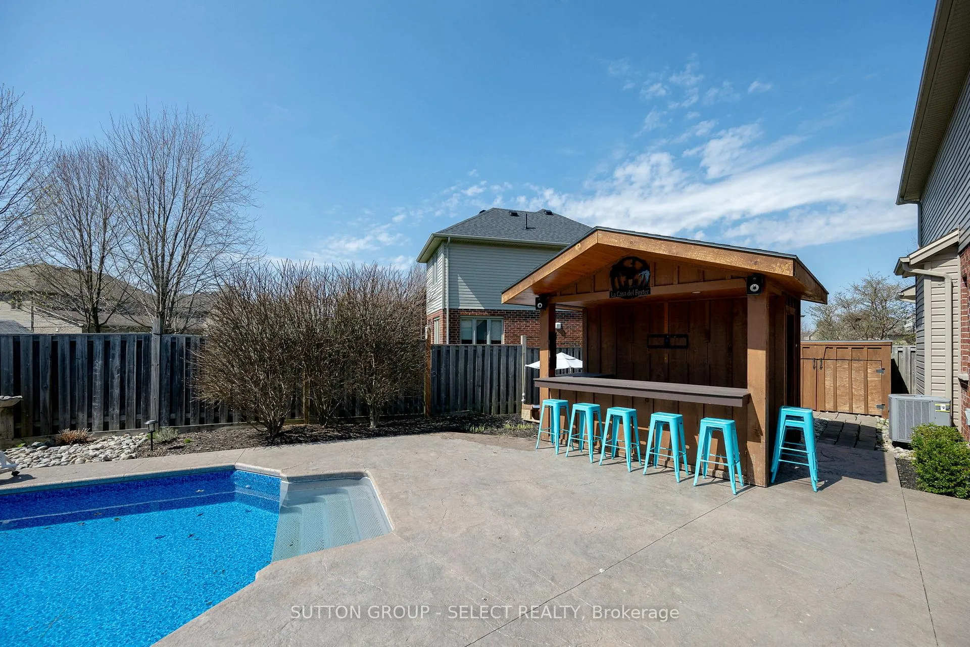 Photo 48 of 1433 Kirkpatrick Way, London, South A — HOMEH