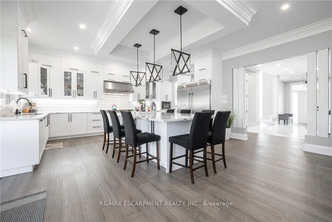 Photo 8 of 8378 Chippewa Road E, Hamilton, Mount Hope — HOMEH