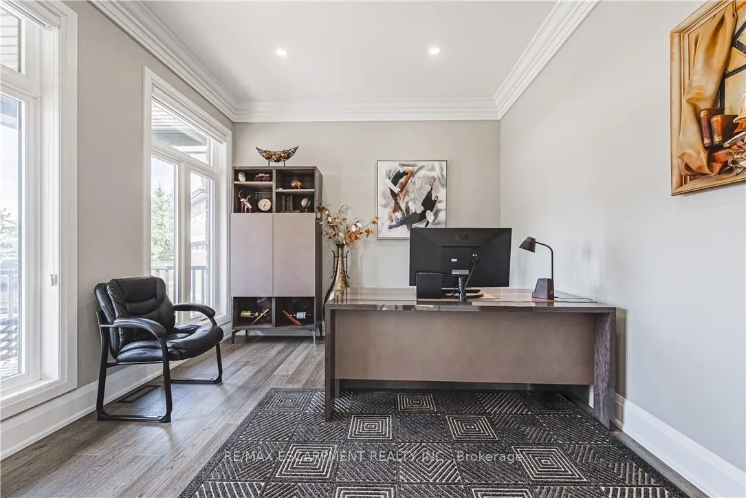 Photo 15 of 8378 Chippewa Road E, Hamilton, Mount Hope — HOMEH