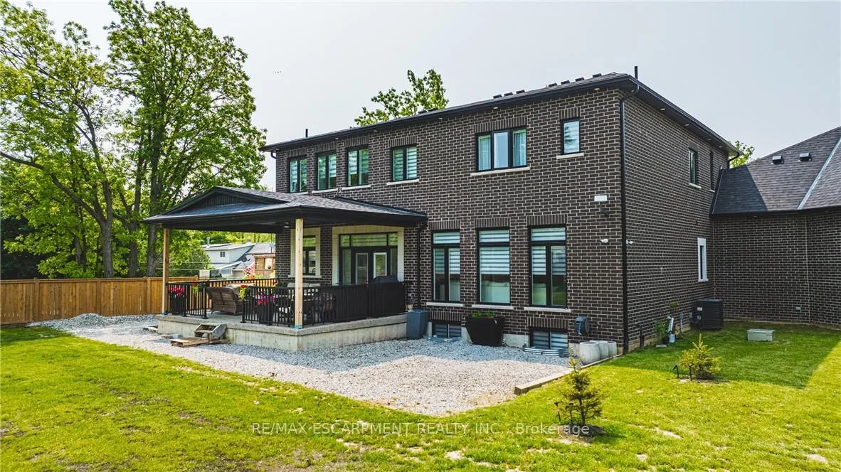 Photo 39 of 8378 Chippewa Road E, Hamilton, Mount Hope — HOMEH