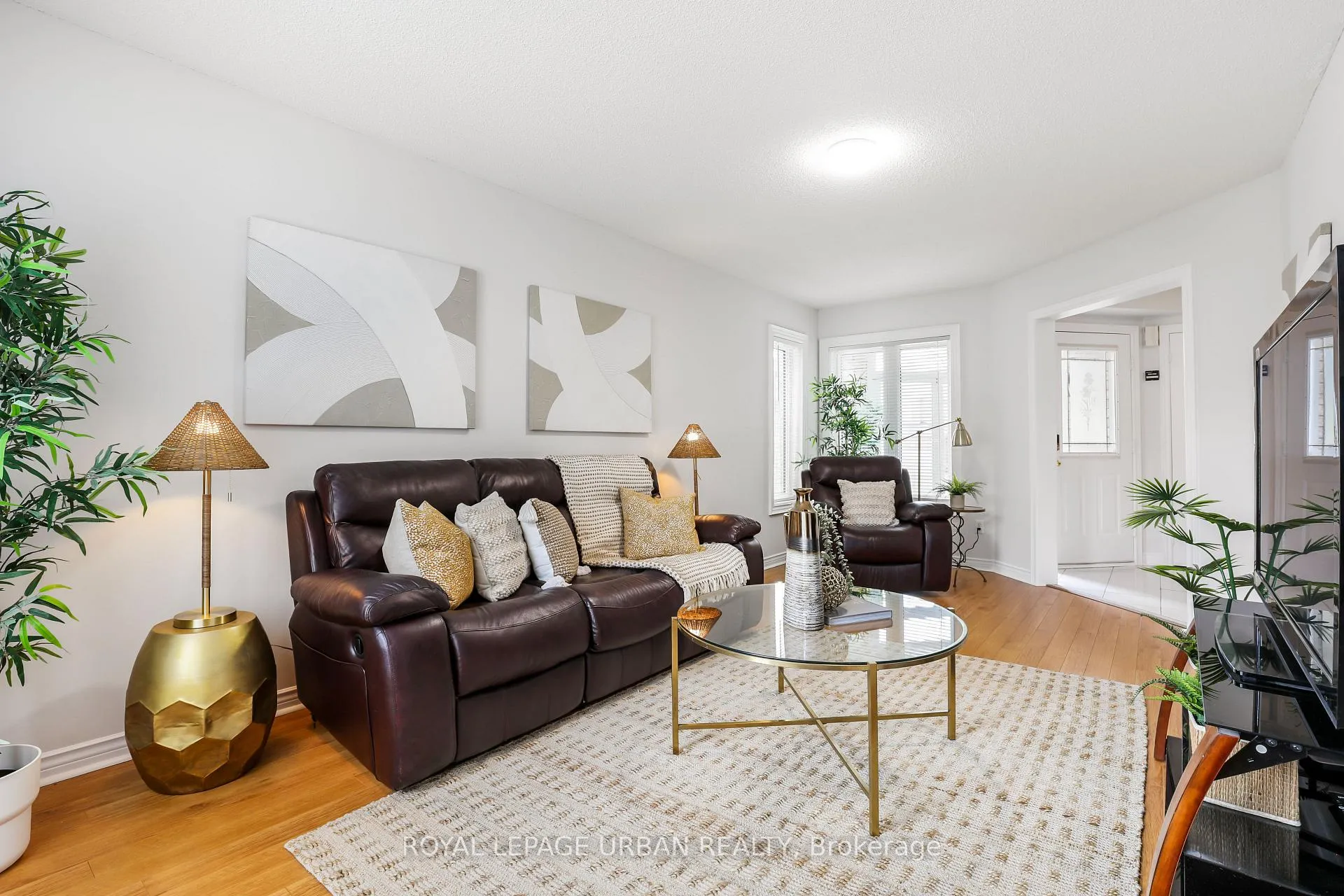 Photo 6 of 1505 Garland Crescent, Pickering, Amberlea — HOMEH