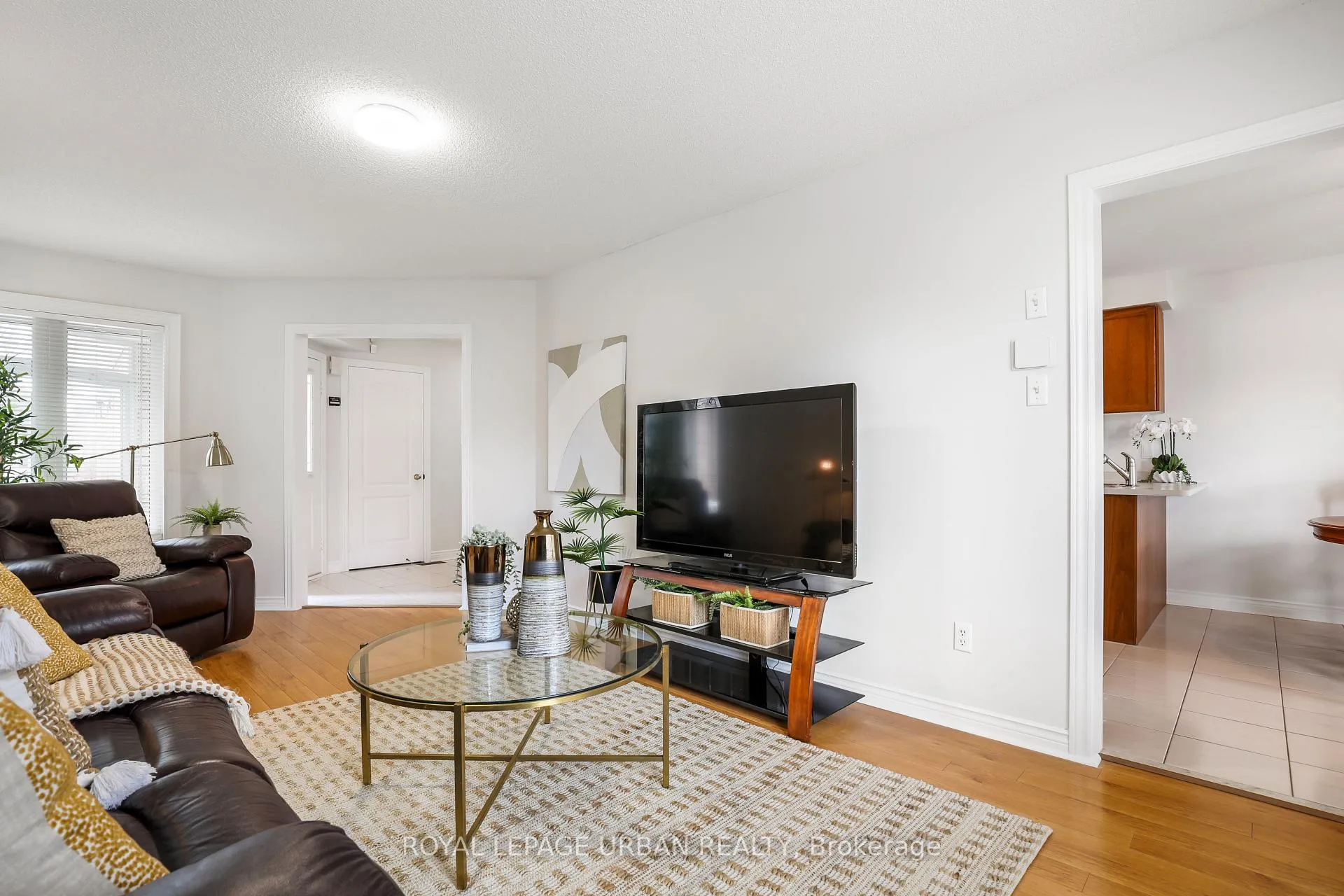 Photo 7 of 1505 Garland Crescent, Pickering, Amberlea — HOMEH