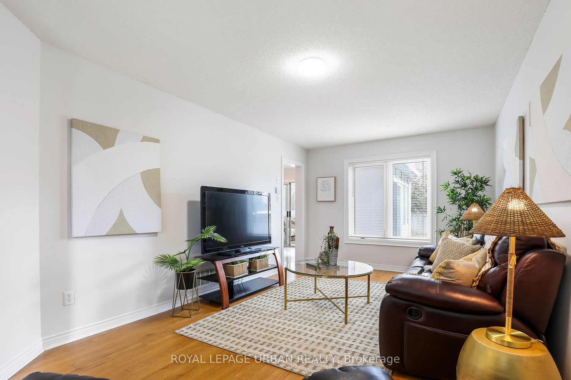 Photo 8 of 1505 Garland Crescent, Pickering, Amberlea — HOMEH