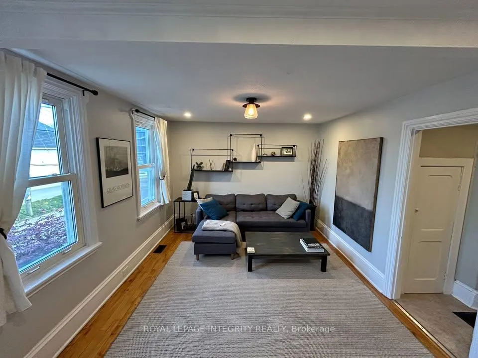 Photo 3 of 18 Commanda Way, Ottawa, Lindenlea — HOMEH