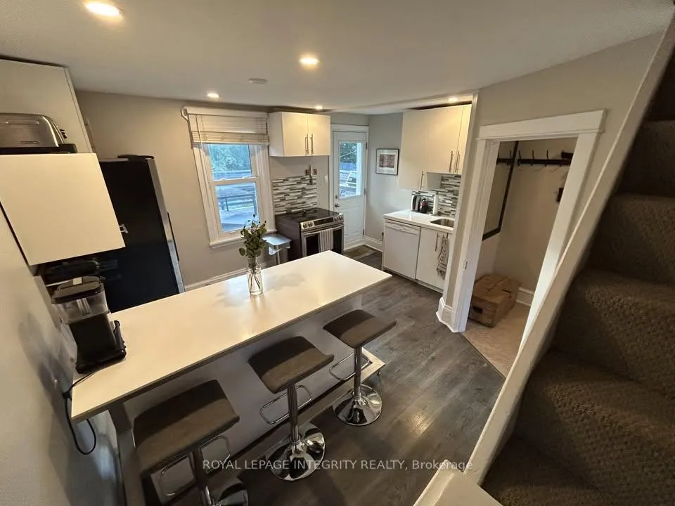 Photo 8 of 18 Commanda Way, Ottawa, Lindenlea — HOMEH