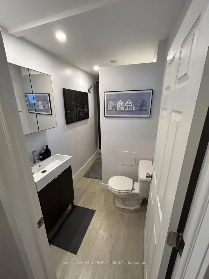 Photo 14 of 18 Commanda Way, Ottawa, Lindenlea — HOMEH