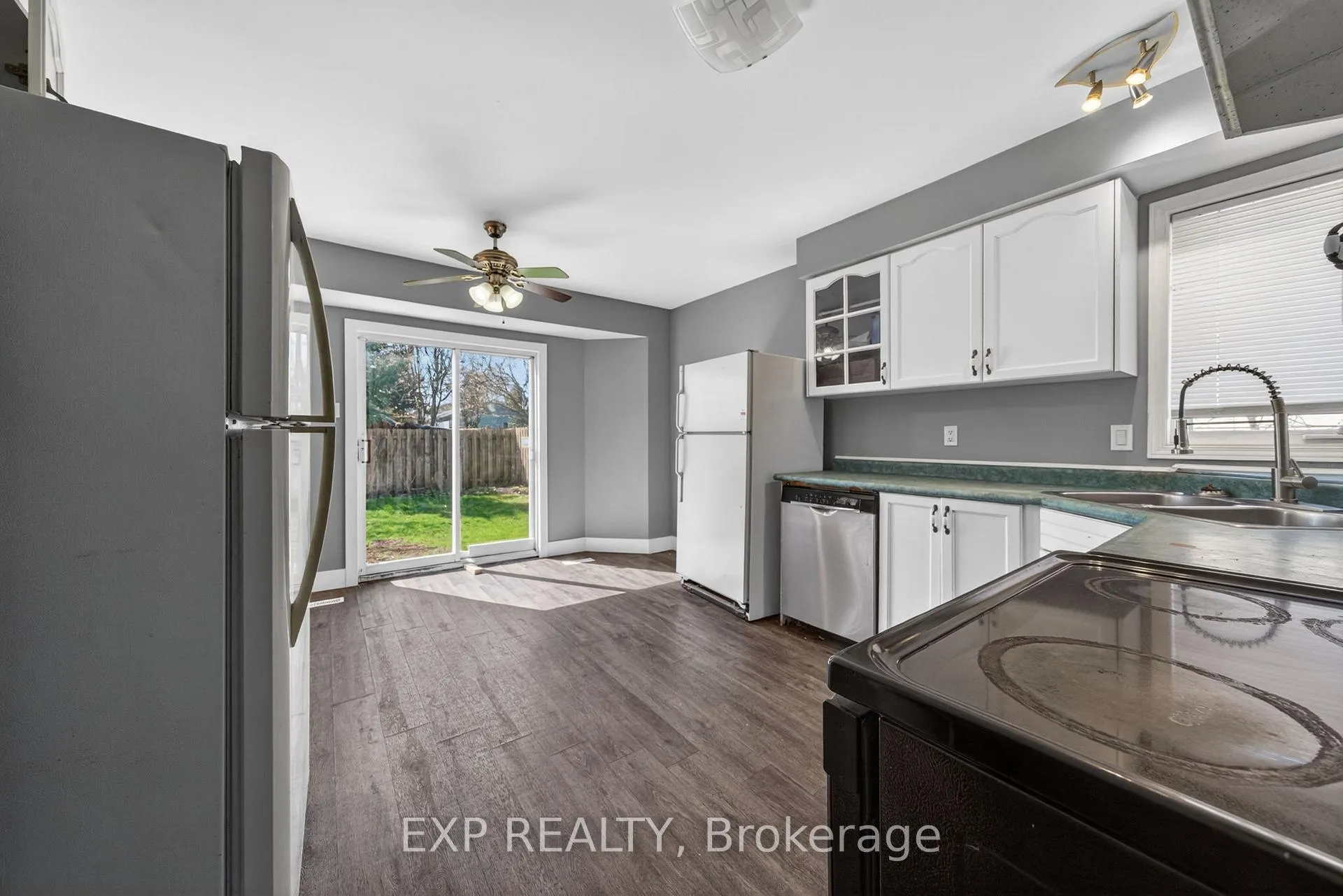 Photo 6 of 239 Fleming Drive, London, East D — HOMEH