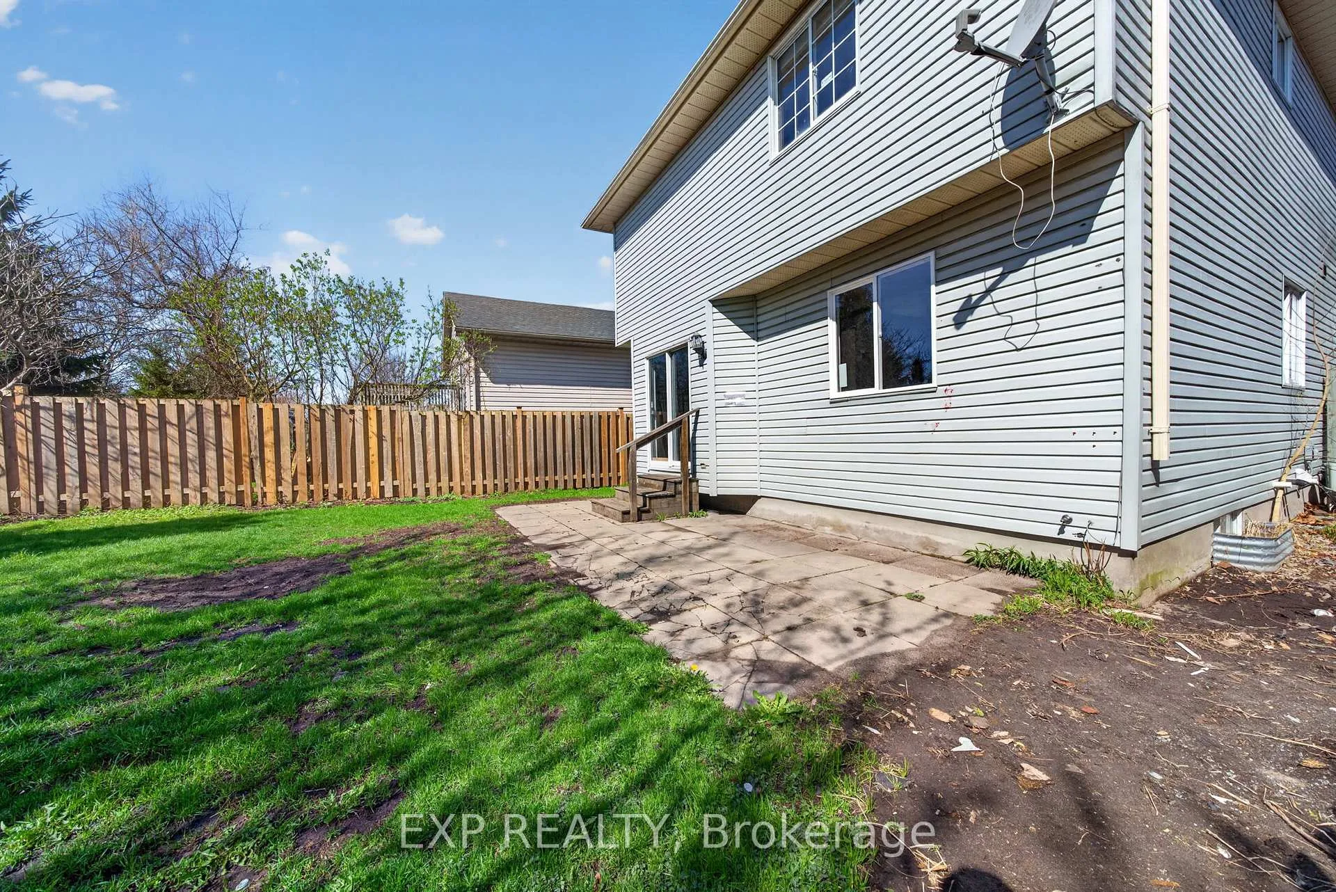 Photo 31 of 239 Fleming Drive, London, East D — HOMEH