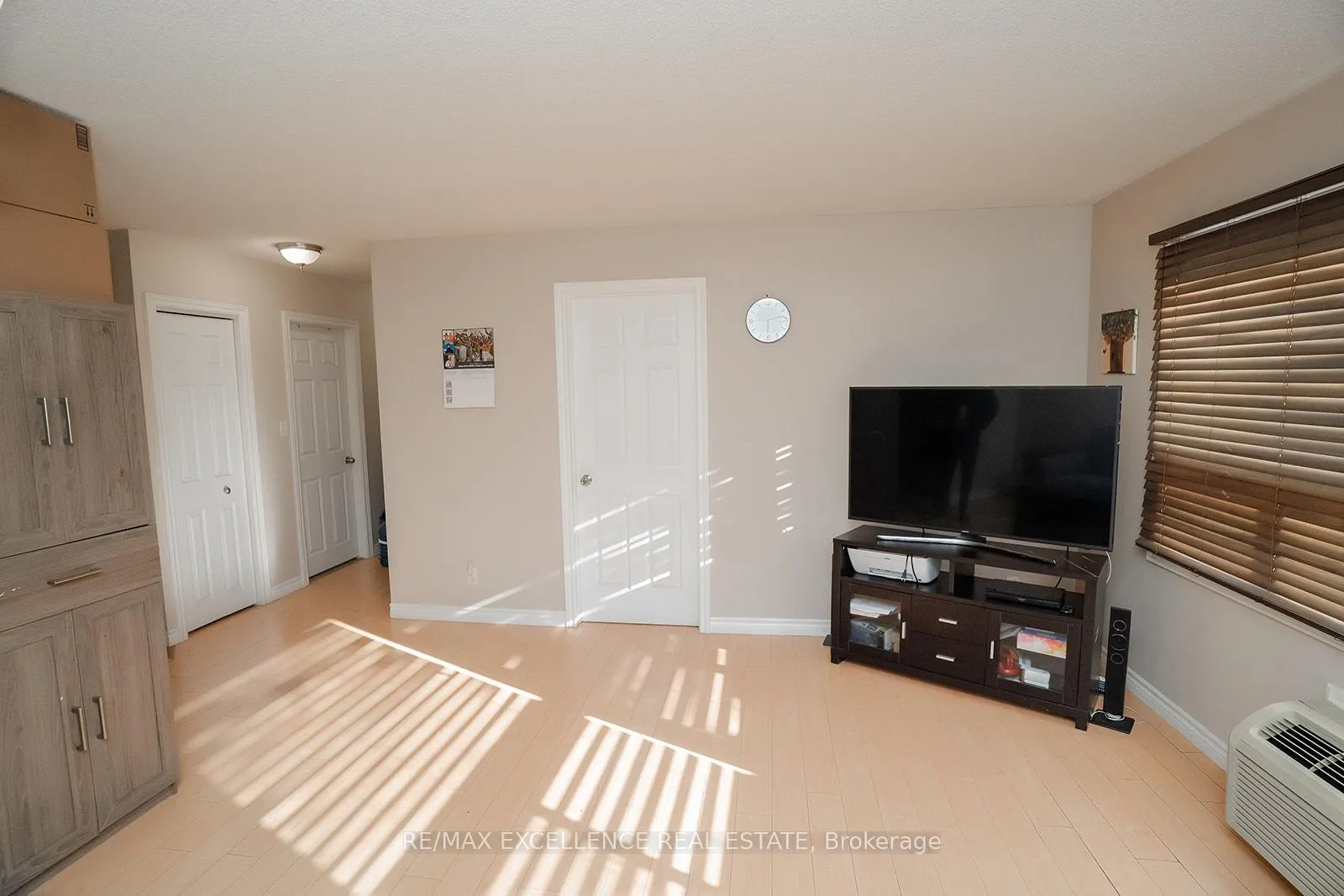 Photo 7 of Unit 307, 30 Hugo Crescent, Kitchener, Southdale — HOMEH