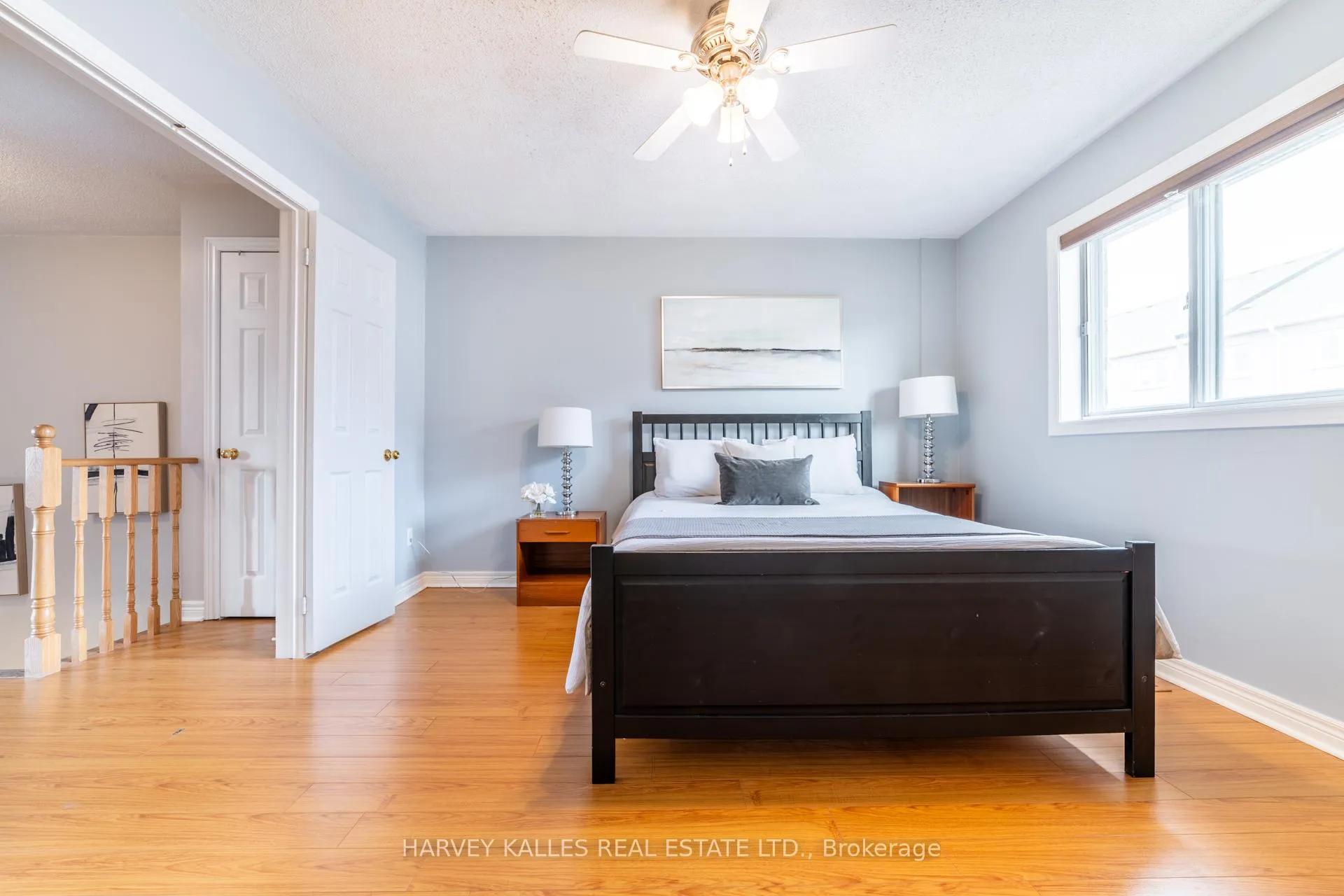 Photo 13 of 542 Leatherleaf Drive, Mississauga, Hurontario — HOMEH