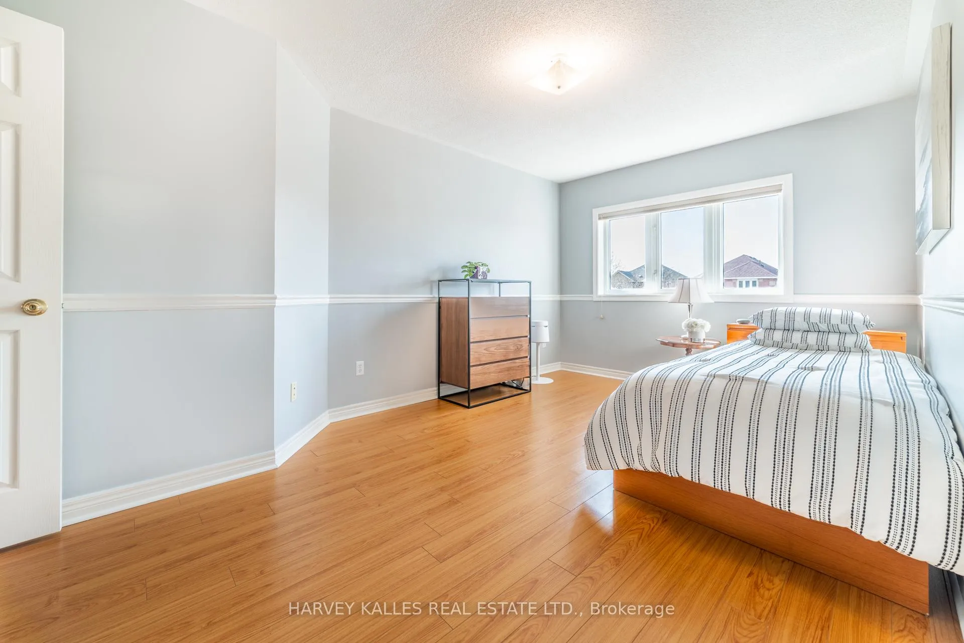 Photo 20 of 542 Leatherleaf Drive, Mississauga, Hurontario — HOMEH