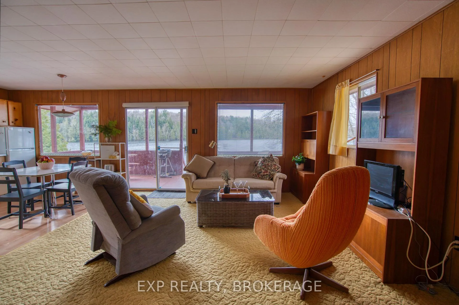 Photo 5 of 1027 Rudy Lane, Frontenac, Frontenac Centre — HOMEH