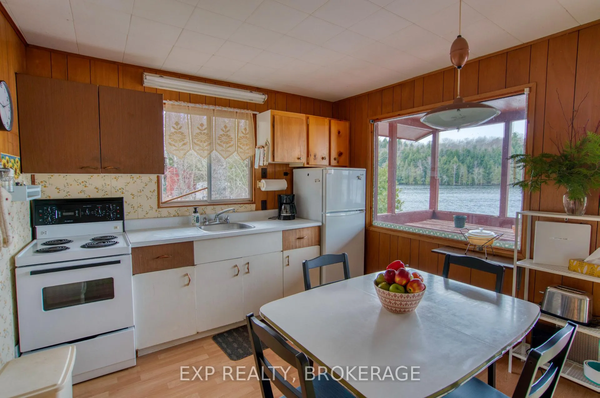 Photo 10 of 1027 Rudy Lane, Frontenac, Frontenac Centre — HOMEH